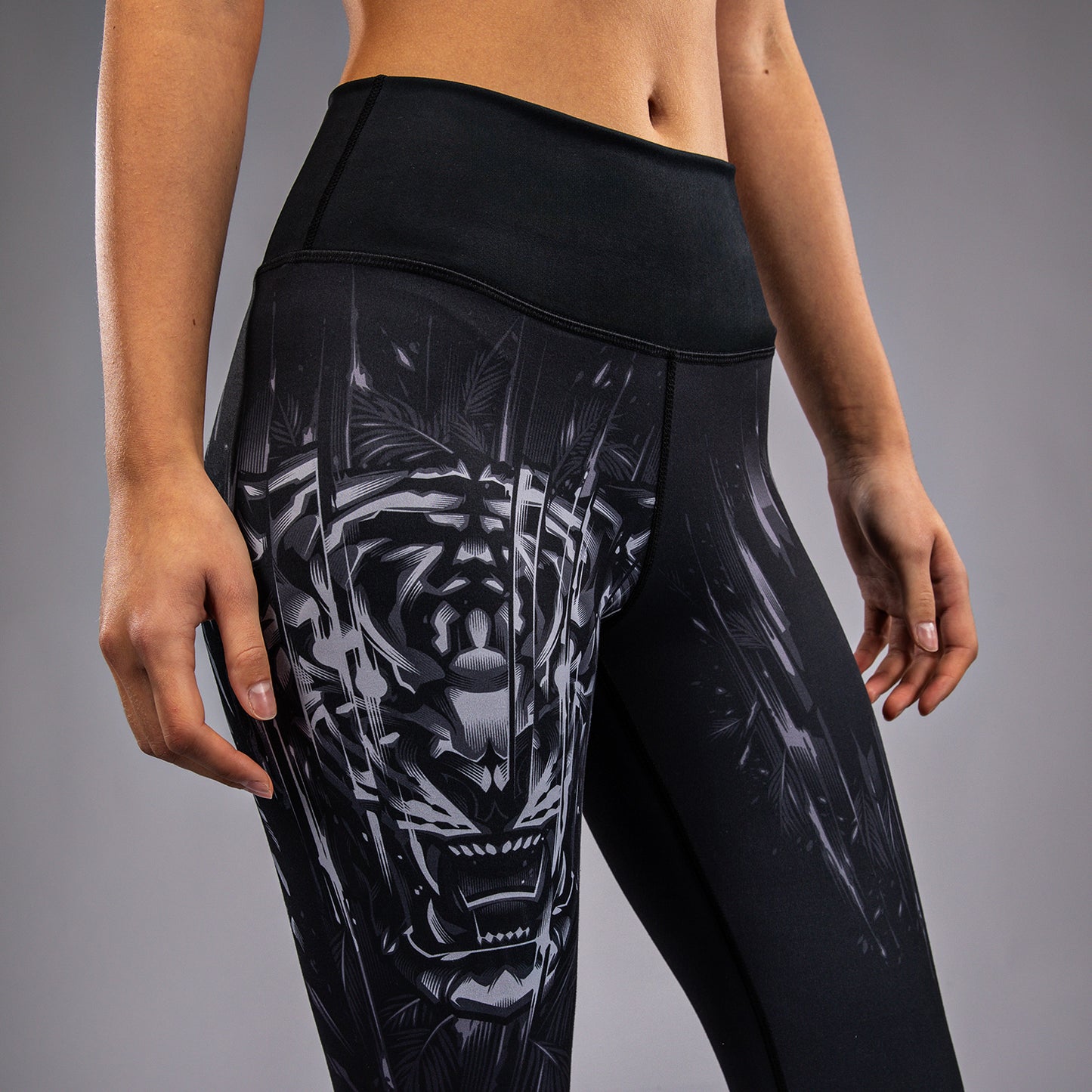 Venum Tiger Damen Leggings - Schwarz/Silber