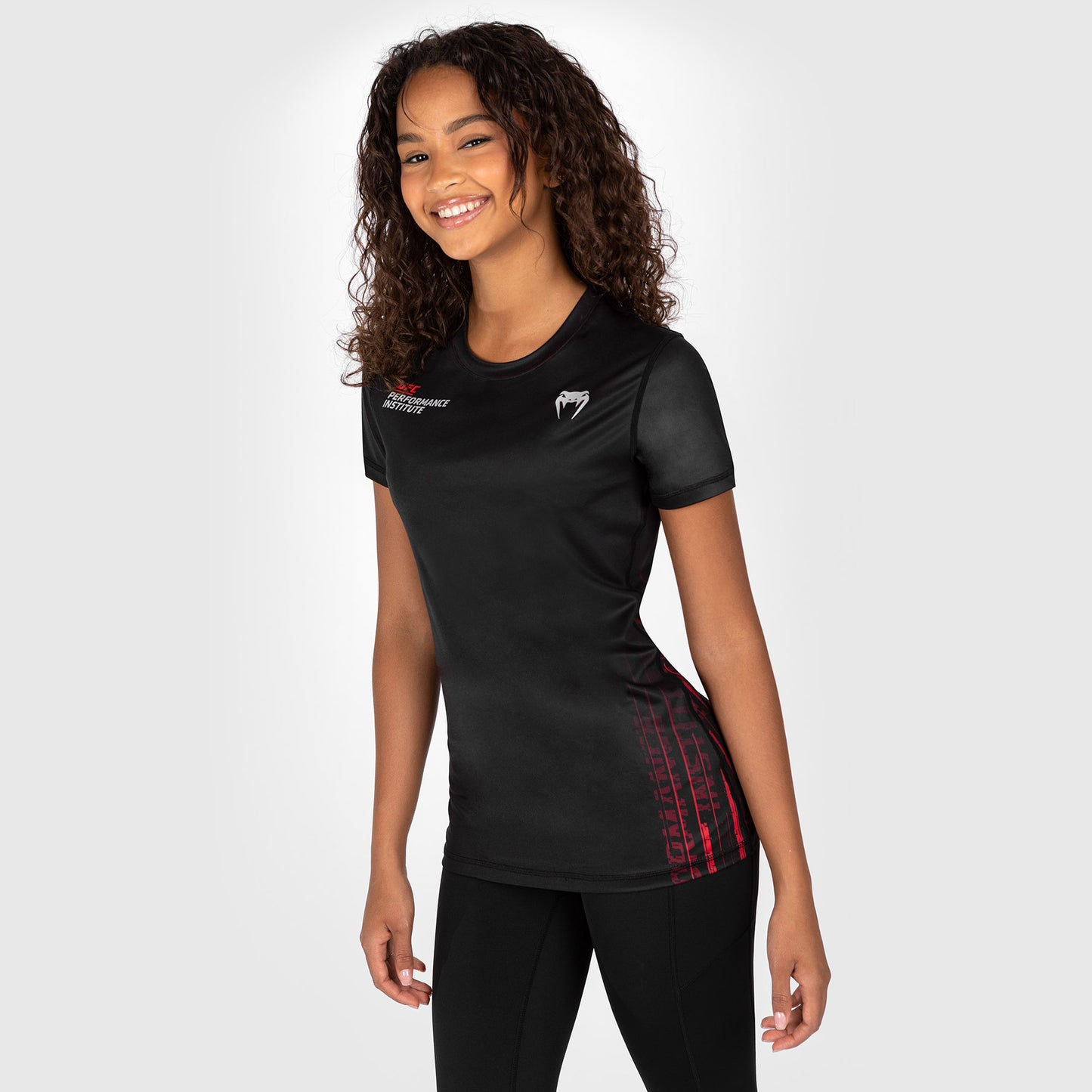 UFC Venum Performance Institute 2.0 Dry-Tech T-shirt für Frauen - Schwarz/Rot