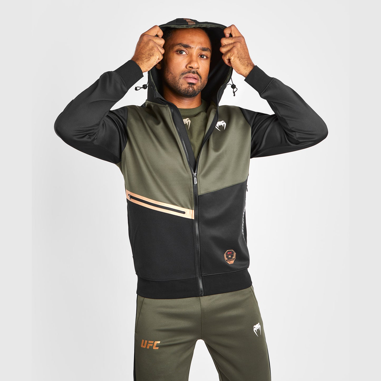 UFC Adrenaline by Venum Fight Week Herren Zip Hoodie - Khaki/Bronze