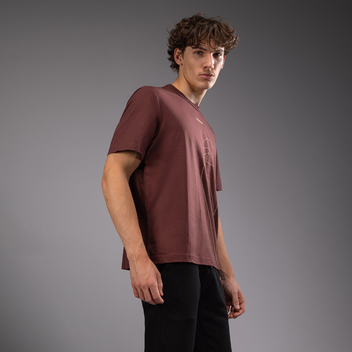 Venum Giant Connect T-Shirt - Schokoladenbraun