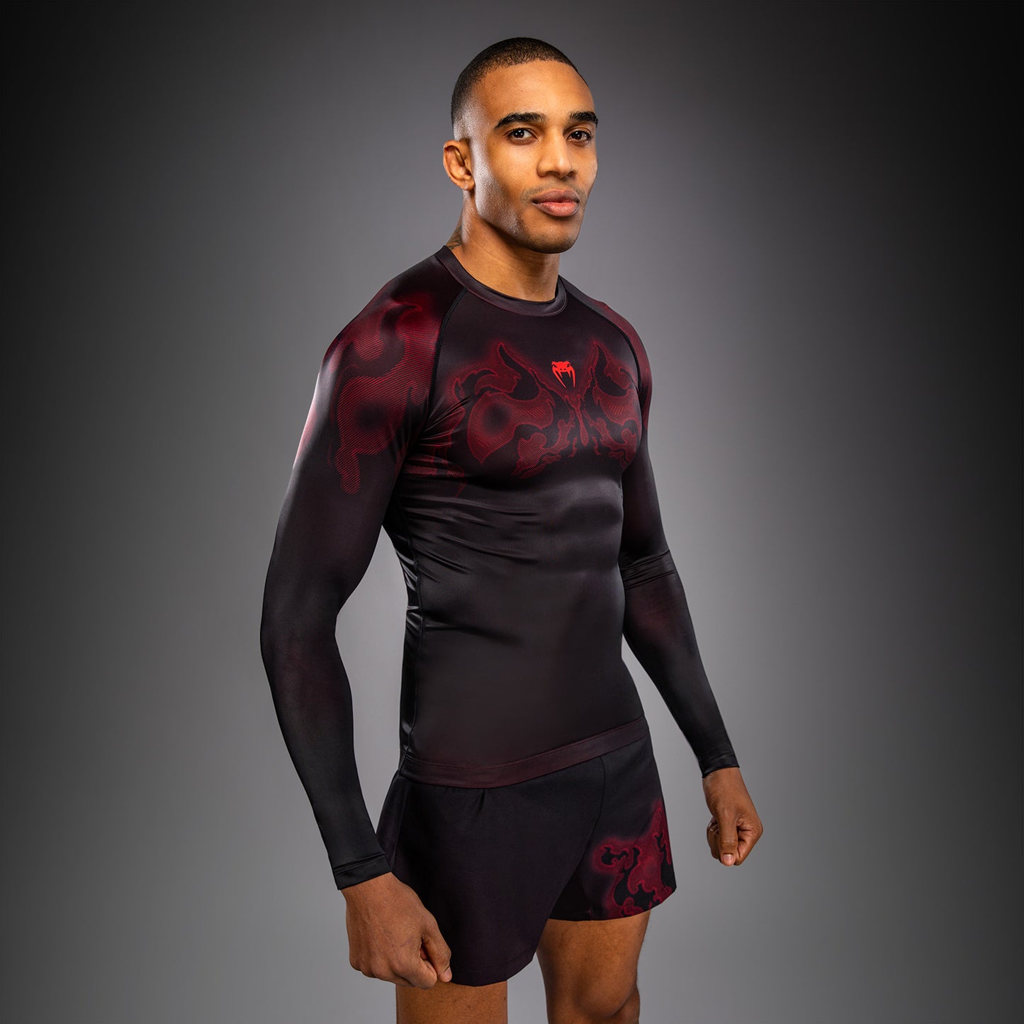 Venum Spectre Langarm Rashguard – Schwarz/Rot