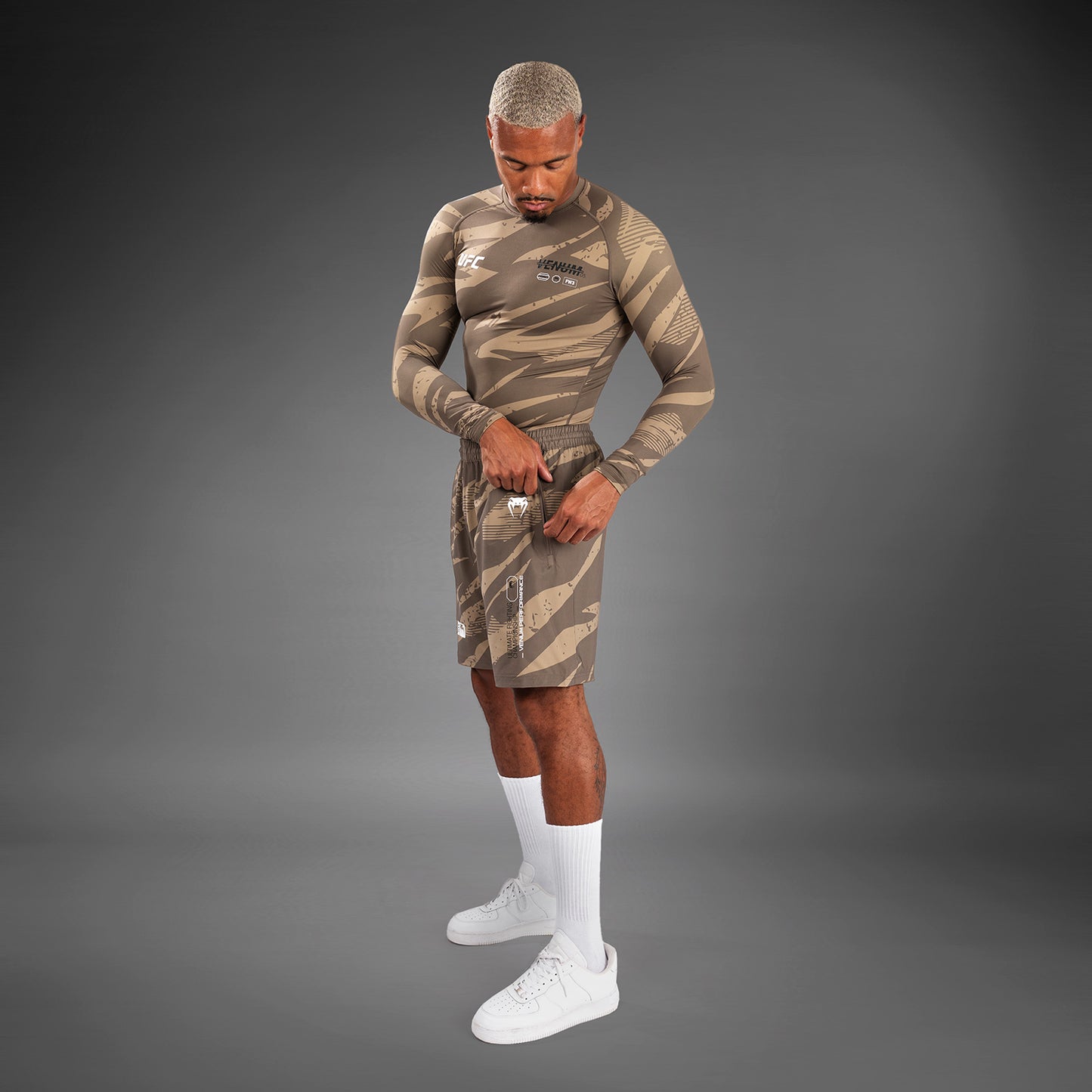 UFC Adrenaline by Venum Fight Week Performance Shorts Für Männer - Desert Camo