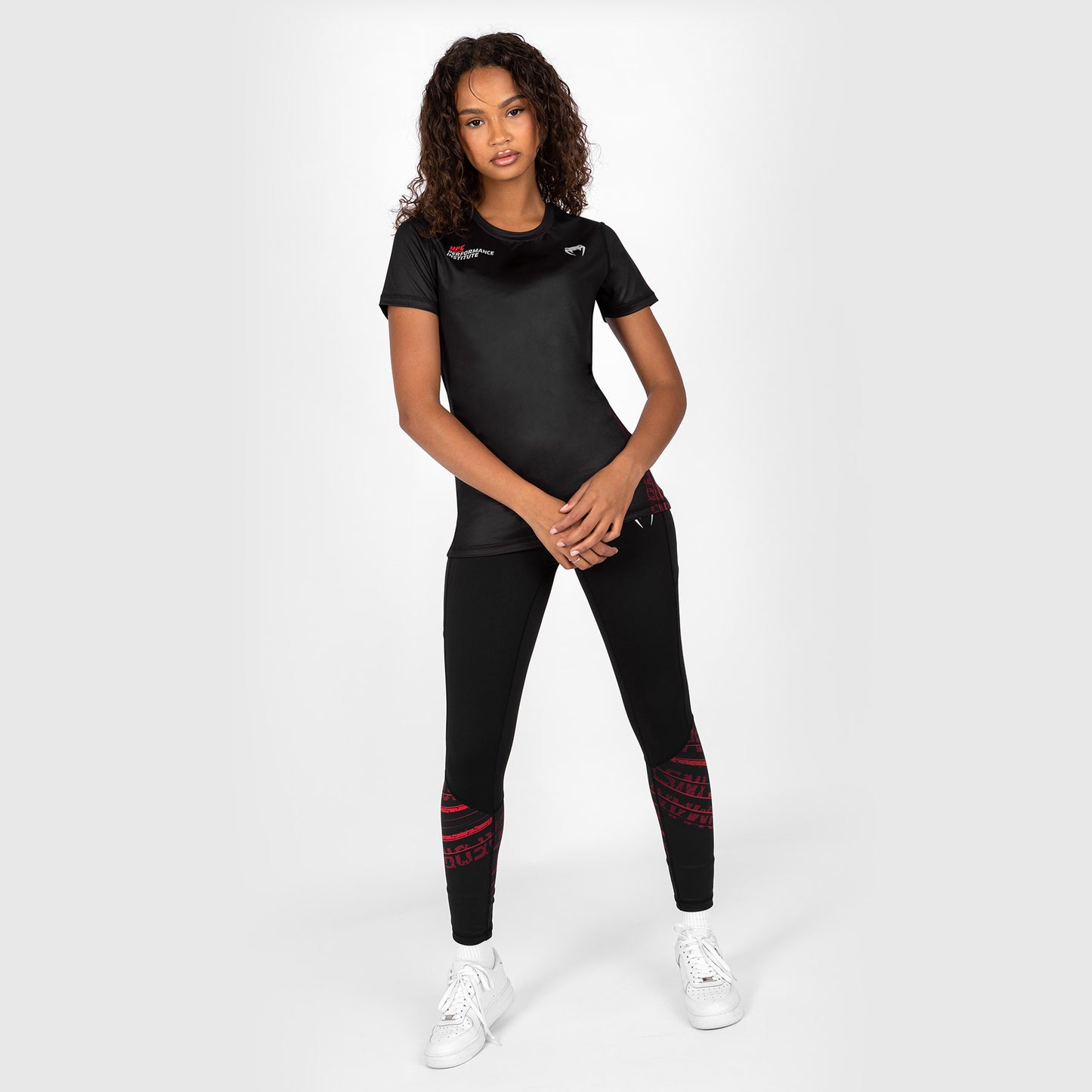 UFC Venum Performance Institute 2.0 Dry-Tech T-shirt für Frauen - Schwarz/Rot