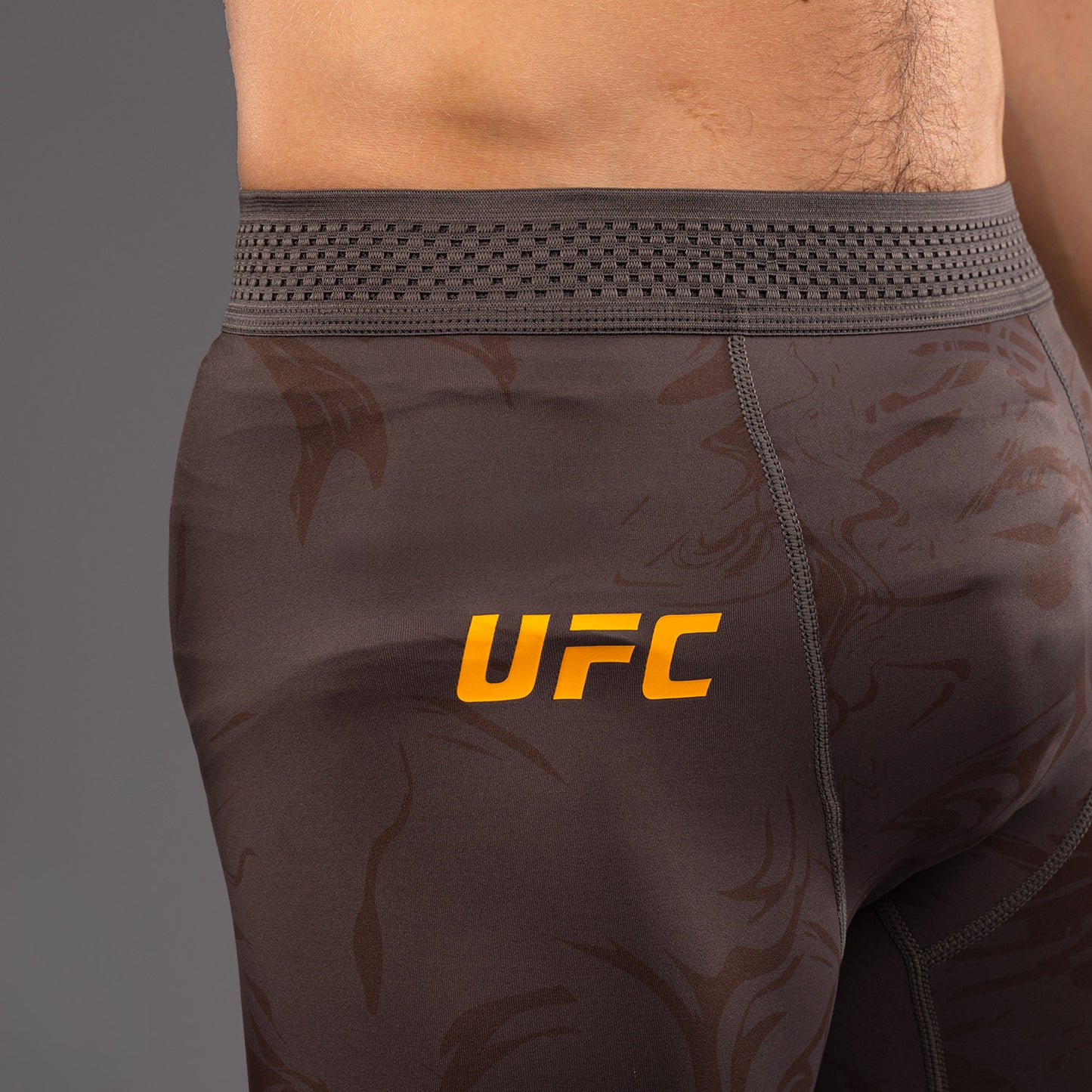 UFC Fusion by Venum Fight Week Herren Vale Tudo Short - Erdiges Braun