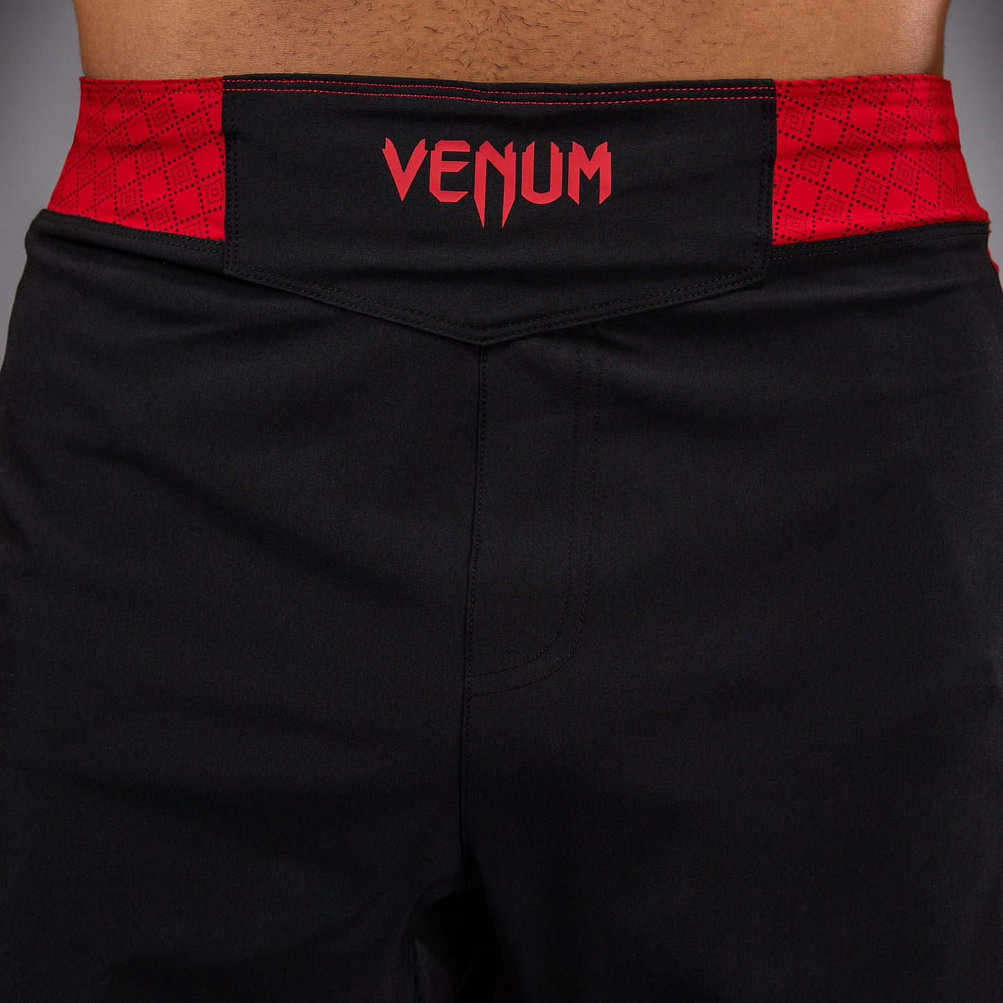 Venum x Roger Gracie Signature Fightshorts - Schwarz/Rot