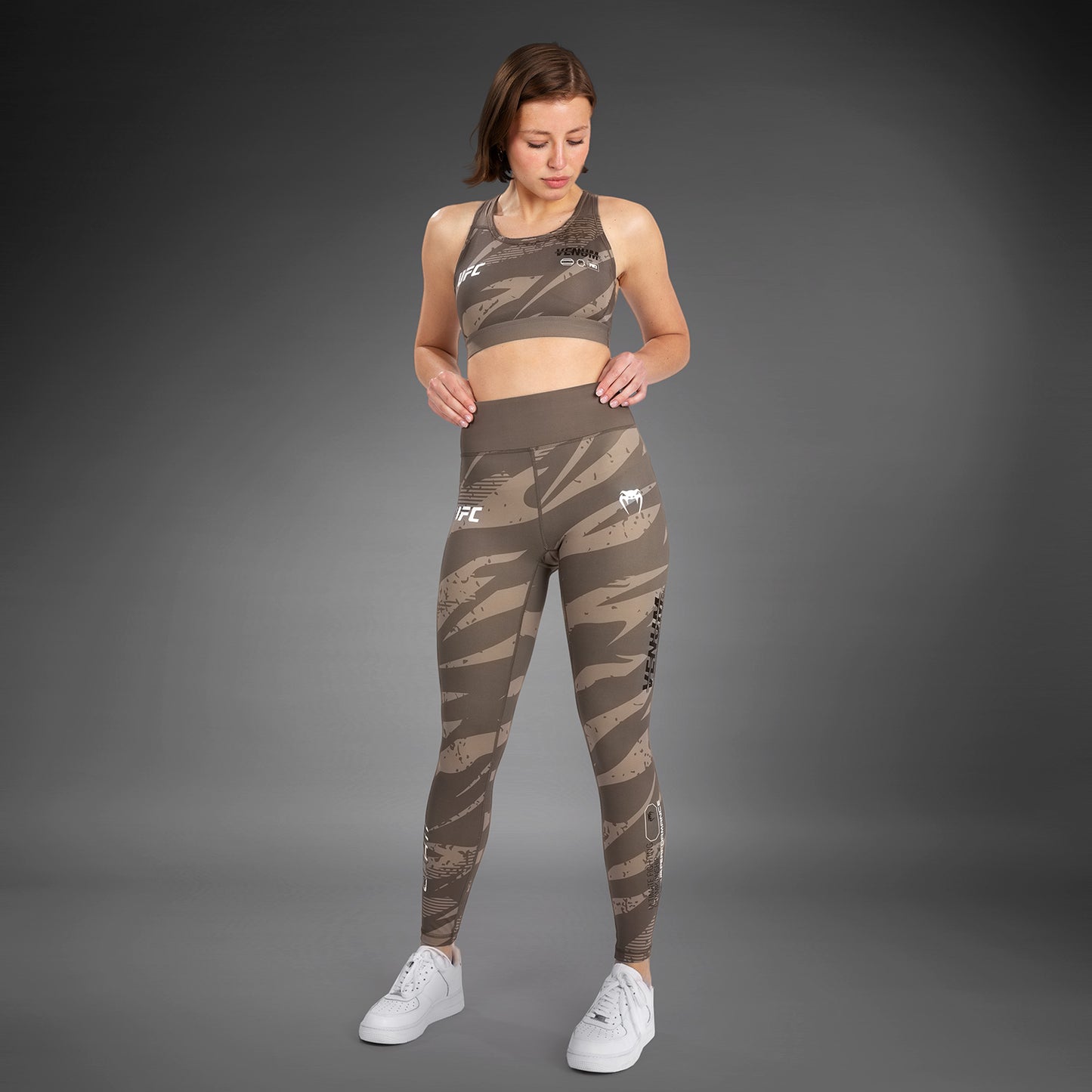 UFC Adrenaline by Venum Fight Week Frauen Leistung Tight - Desert Camo