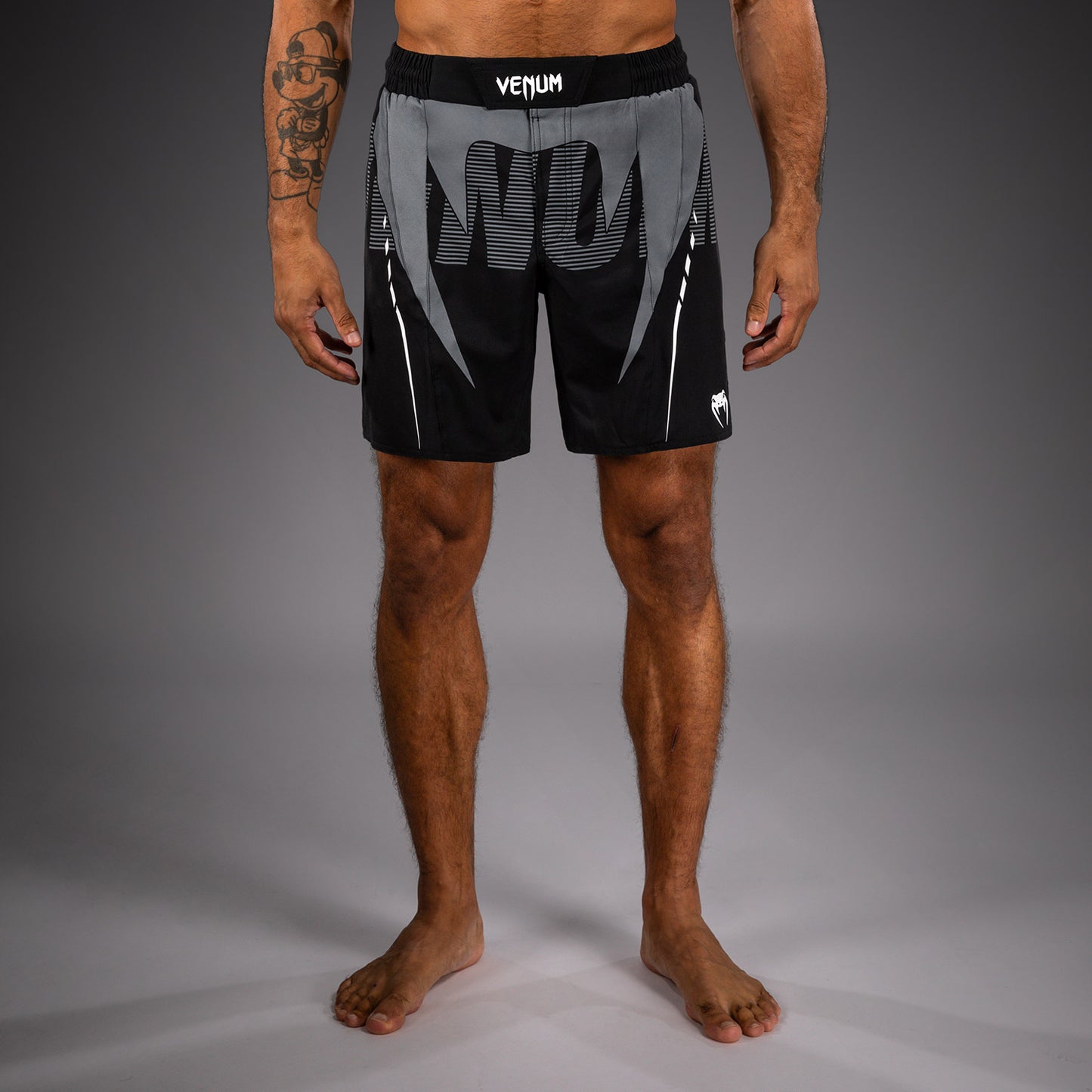 Venum Adrenaline Fightshorts – Schwarz/Silbergrau