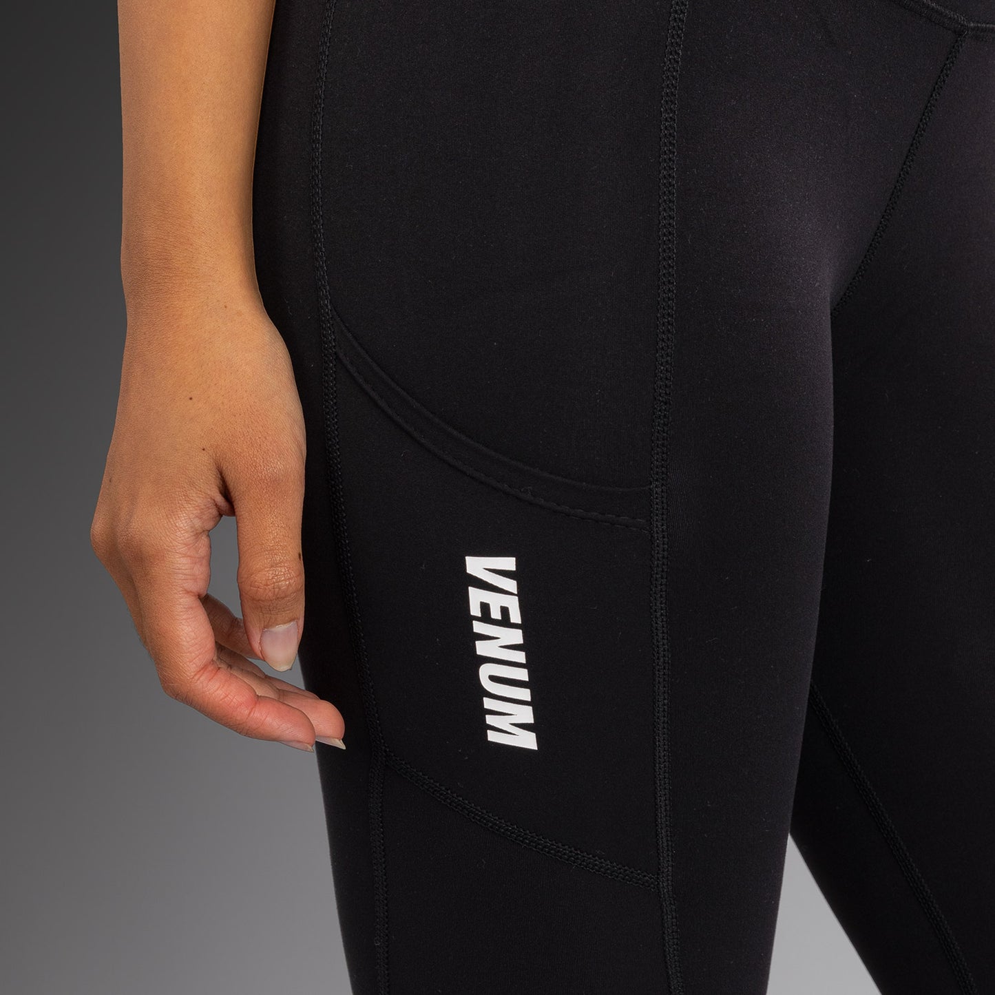 Venum Essential Performance Leggings - Schwarz