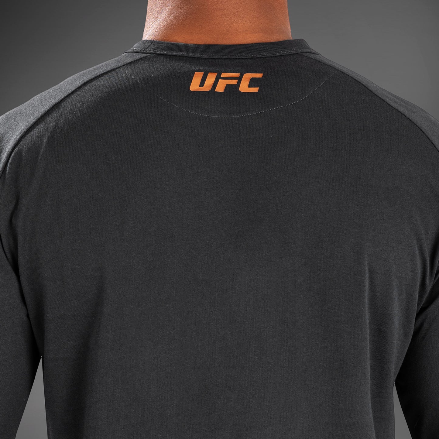 UFC Adrenaline by Venum Fight Week Herren Langarm T-Shirt - Charcoal Grey