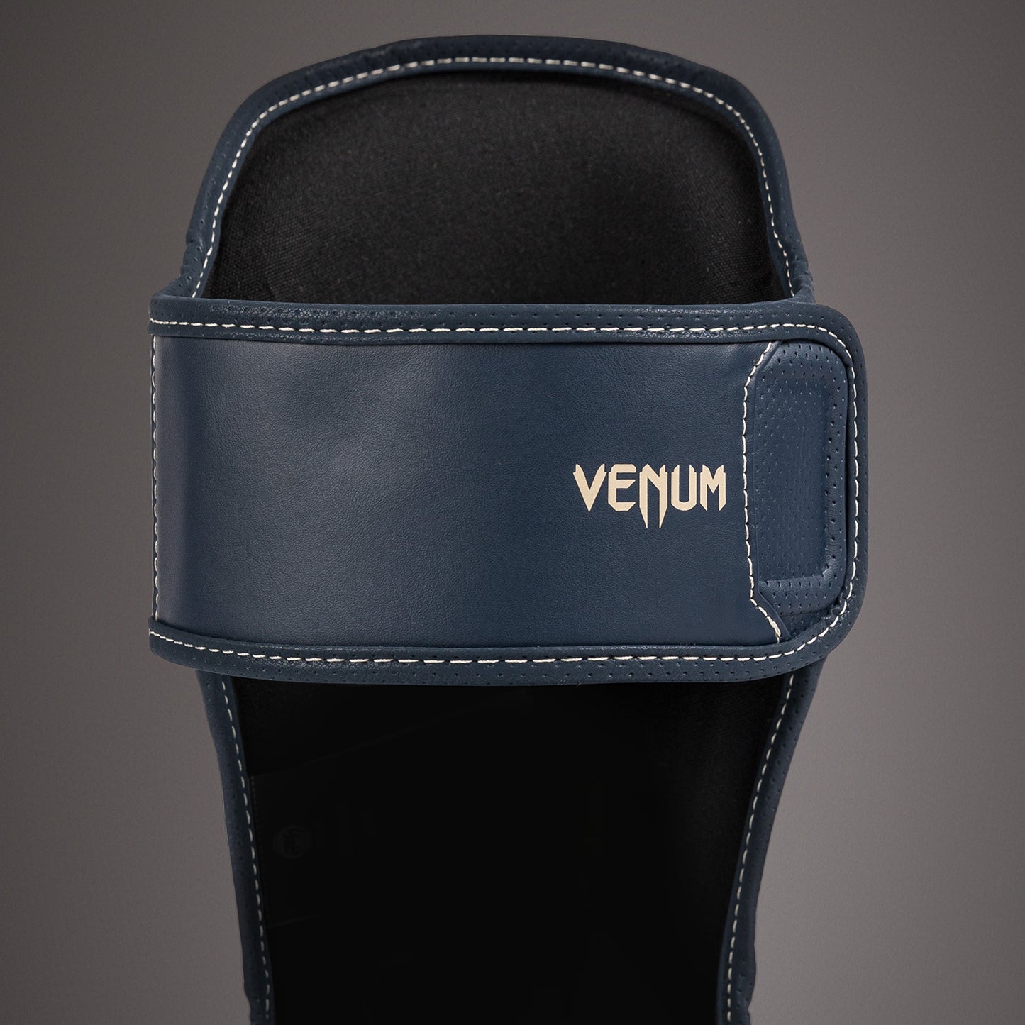 Venum Impact Evo Schienbeinschützer - Icy Blue