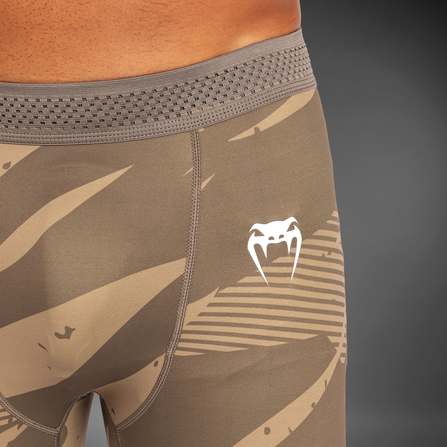 UFC Adrenaline by Venum Fight Week Männer Vale Tudo Shorts - Desert Camo