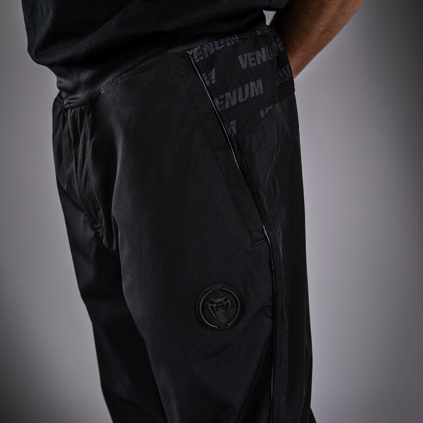 Venum Aero Jogger - Schwarz
