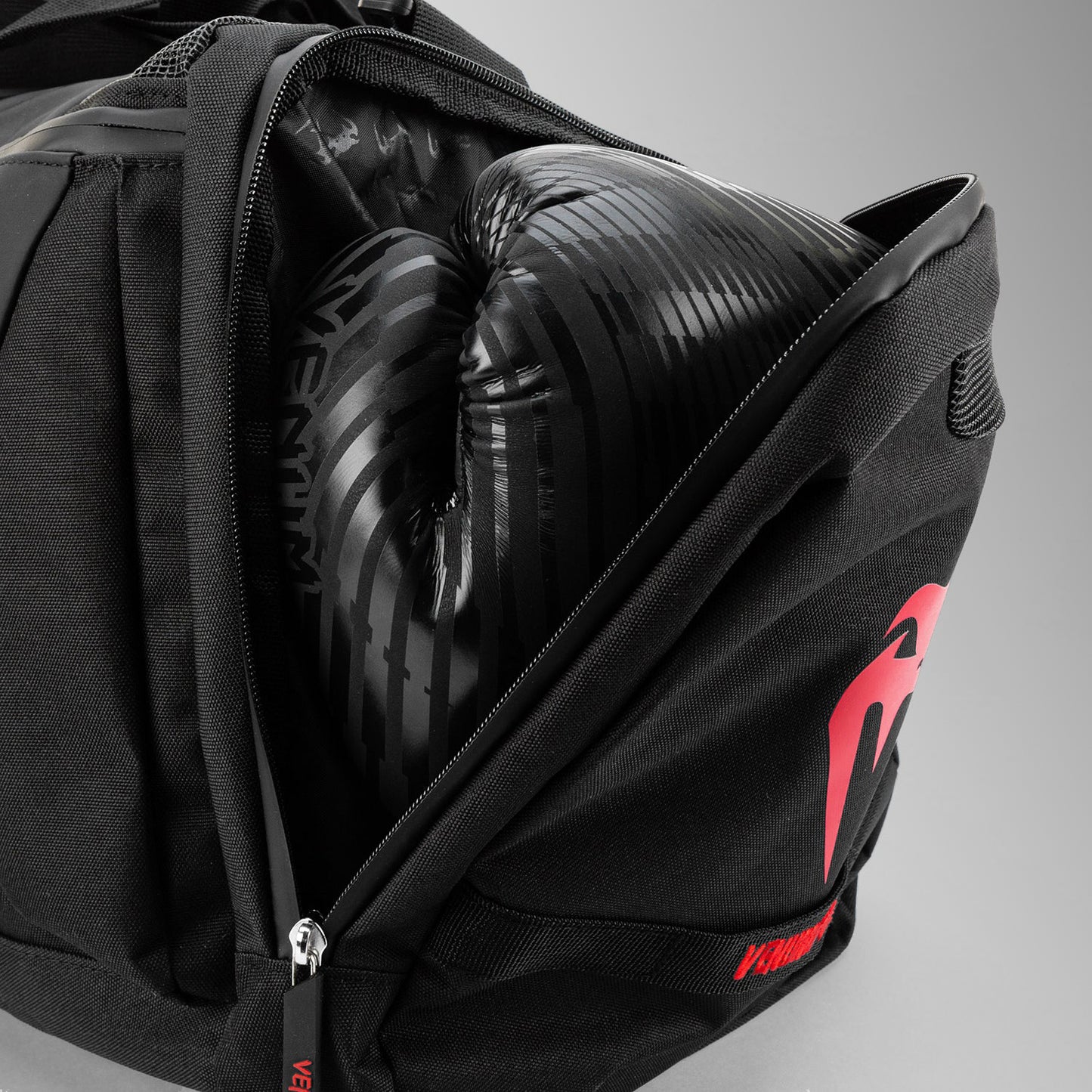 Venum Trainer Lite Evo-Sporttaschen - Schwarz/Rot