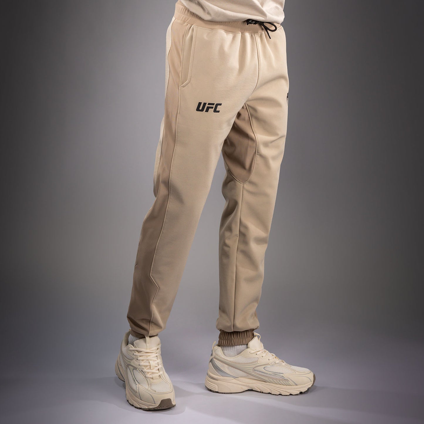 Venum UFC Unity by Venum Authentic Fight Week Herren-Hose - Sand