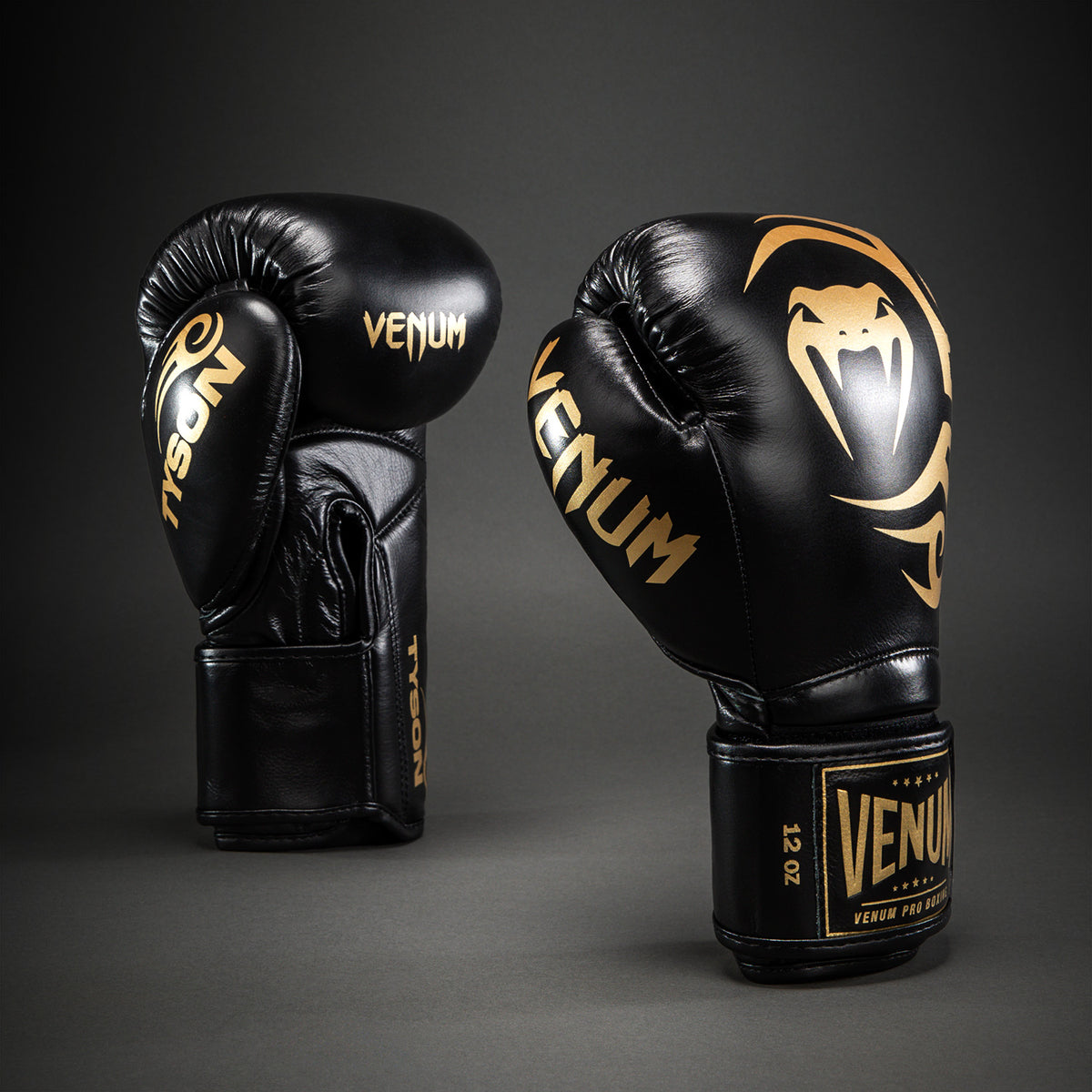 Venum Giant 2.0 Mike Tyson Pro Boxhandschuhe – Schwarz/Gold - Inklusive Kordelzugbeutel
