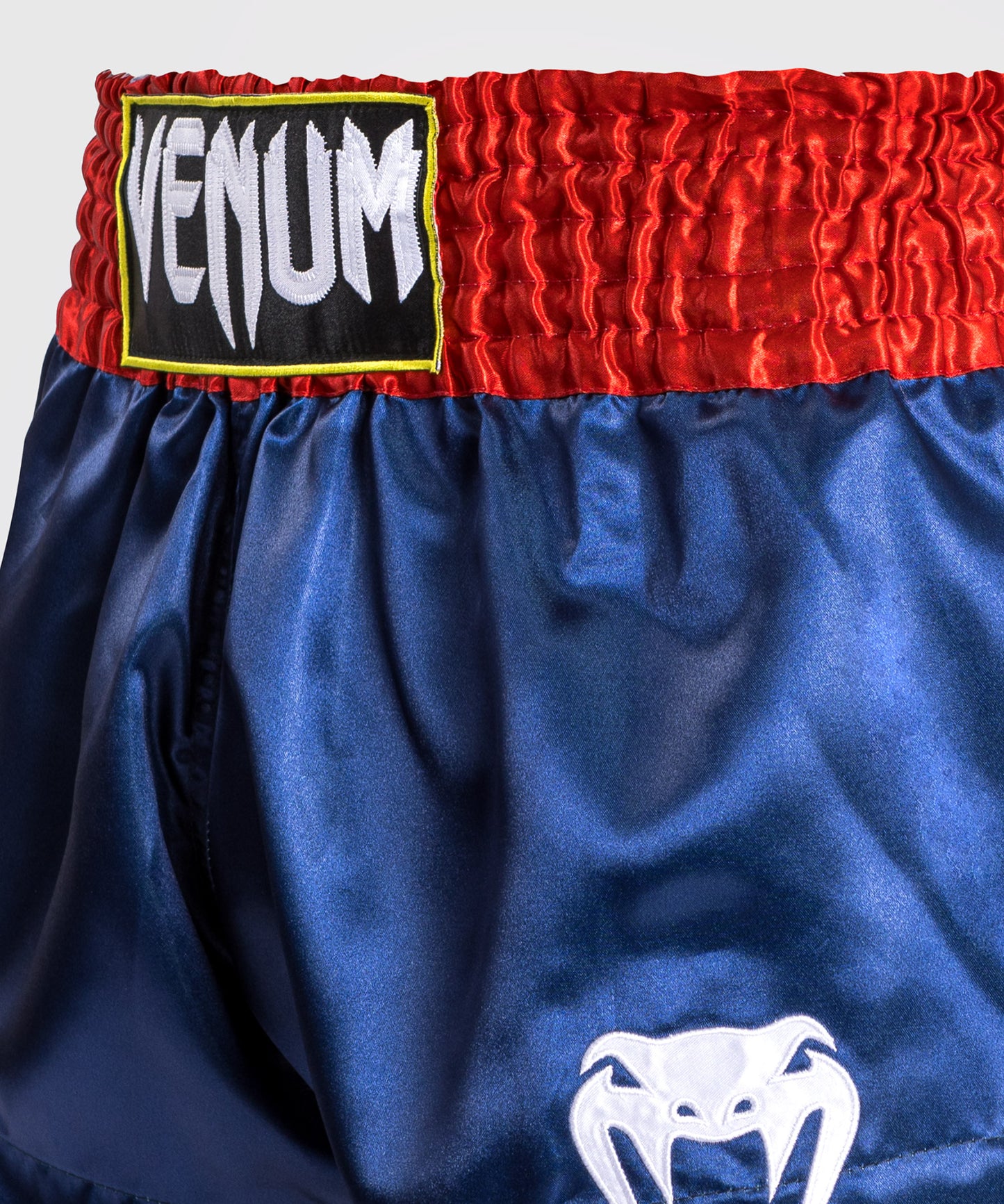 Venum Klassisch - Muay Thaï Short - Blau/Rot/Weiß