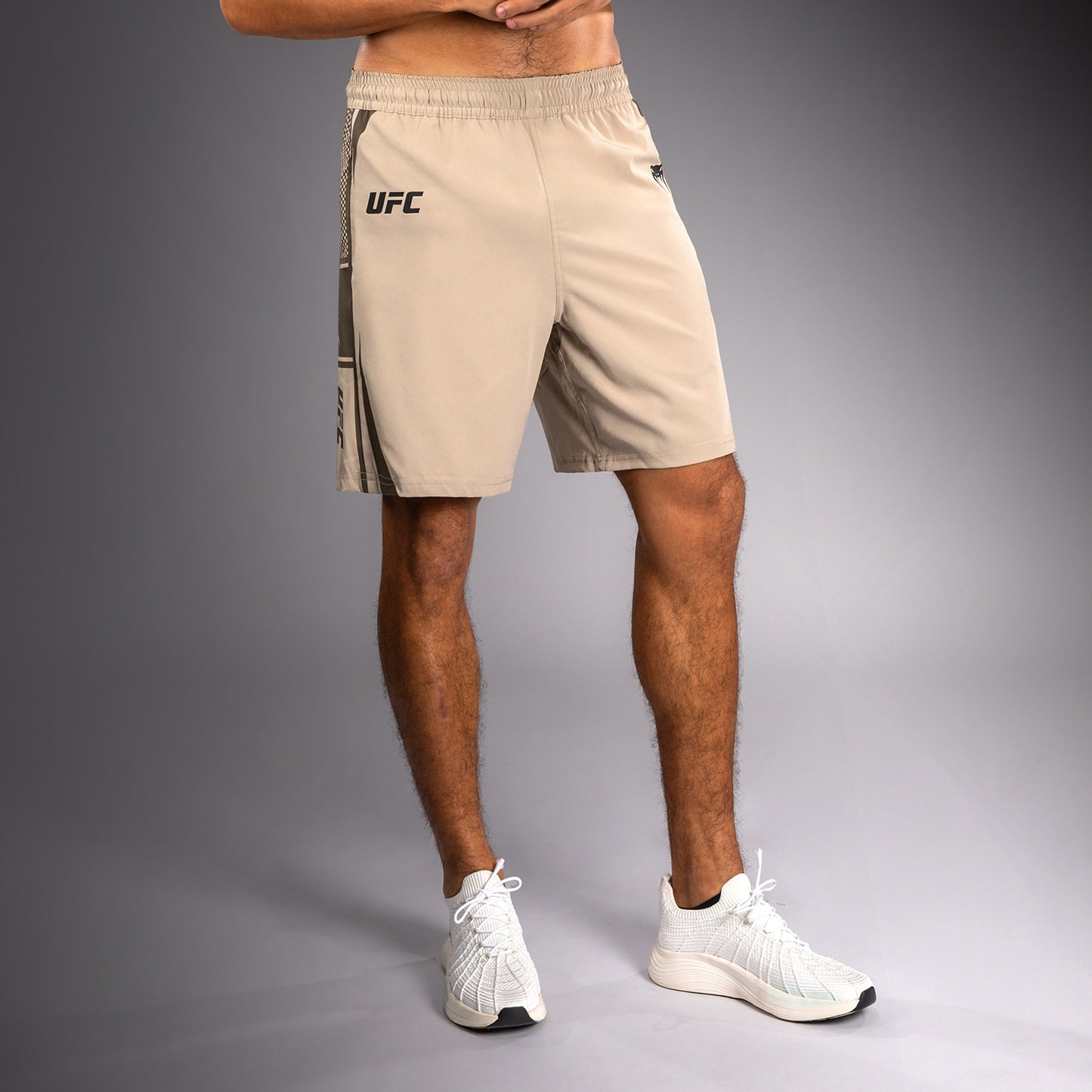Venum UFC Unity by Venum Authentic Fight Week Herren Funktionsshorts - Sand