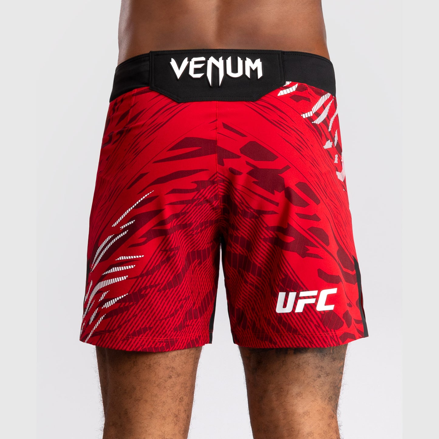 UFC Fusion by Venum Personalized Authentic Fight Night Herren Fight Short - Short Fit - Rot
