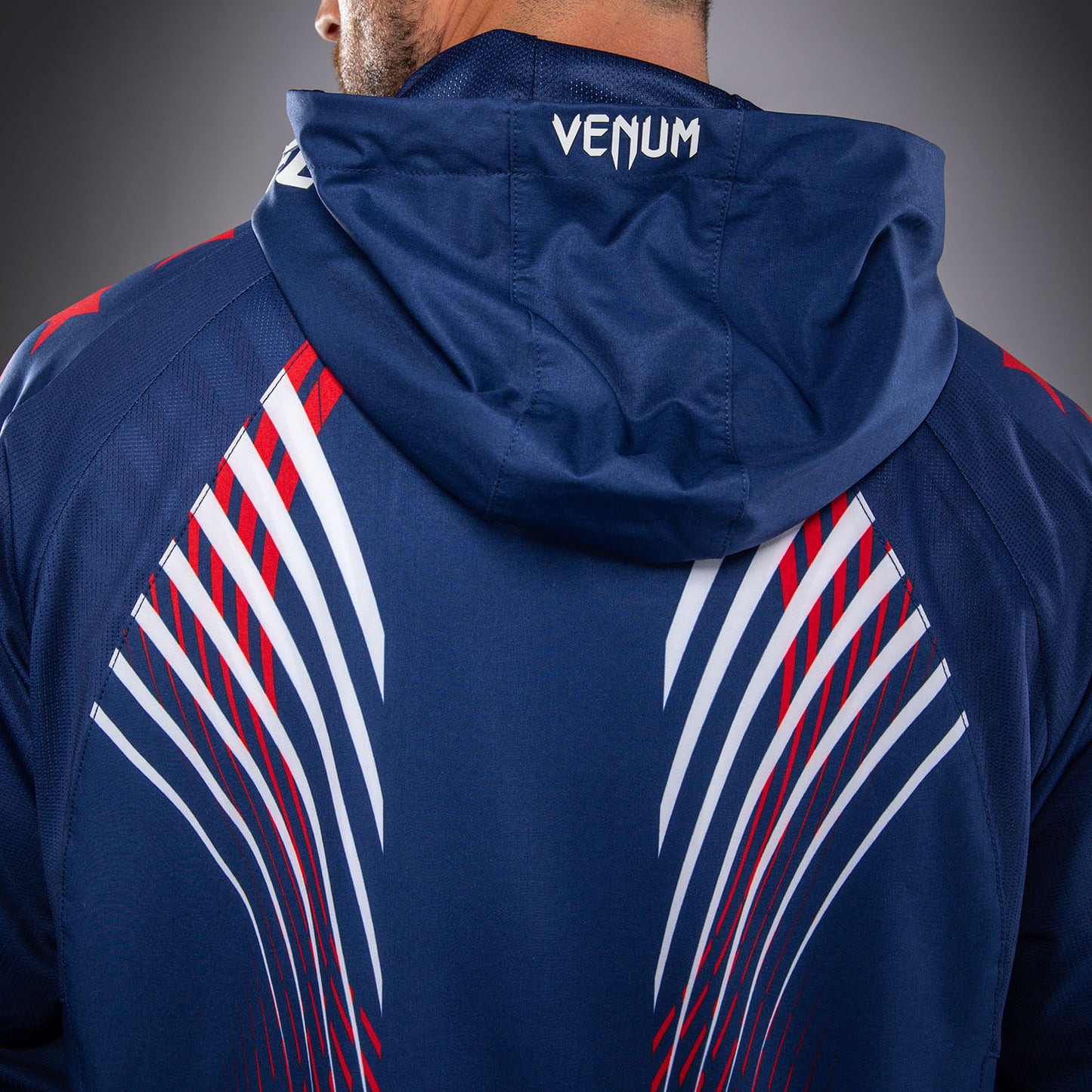 Official UFC Freedom 250 by Venum Personalisiert Authentic Fight Night Walkout Hoodie für Herren - Blau