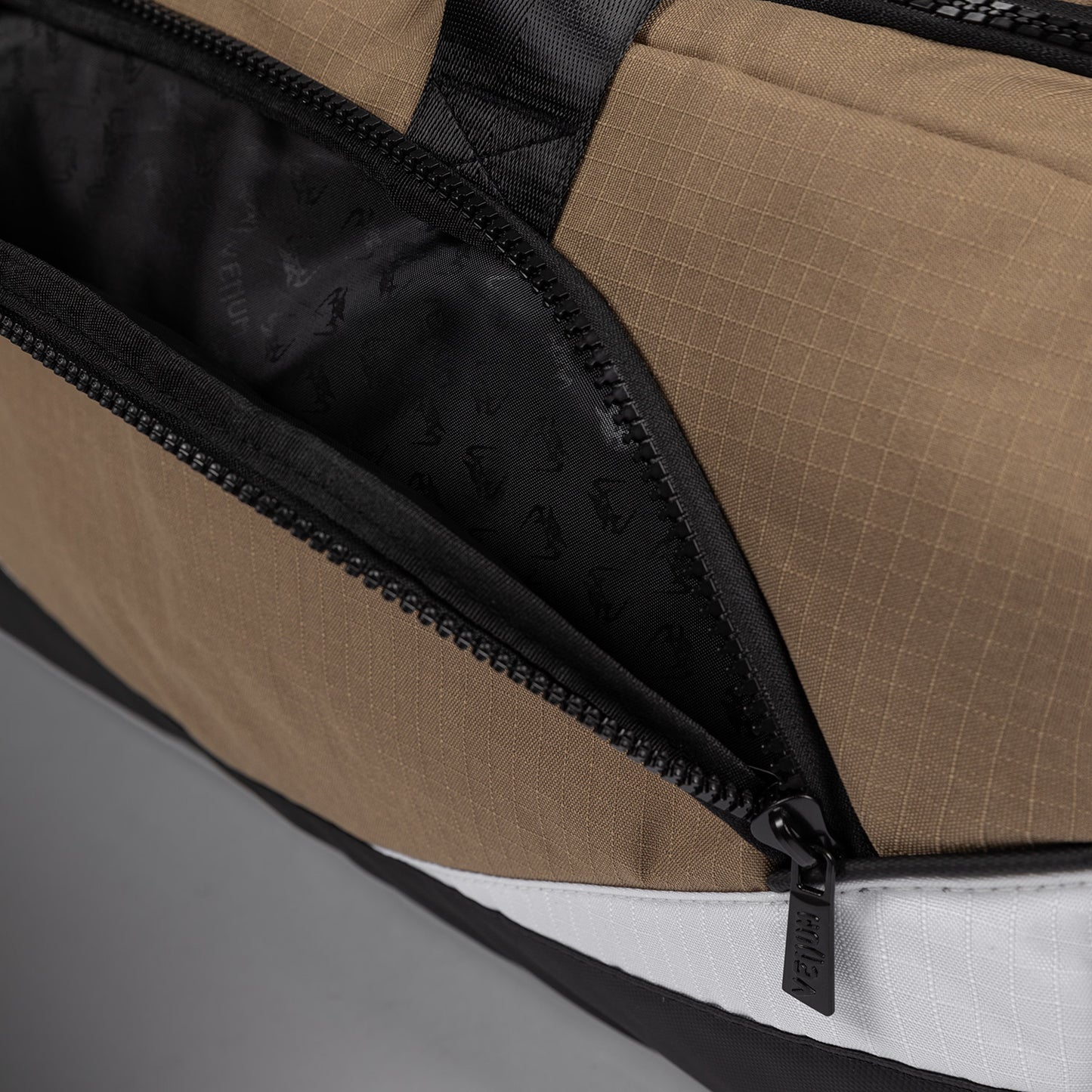 Venum Evo 2 XTrem Reißfester Sport-Rucksack - Dune