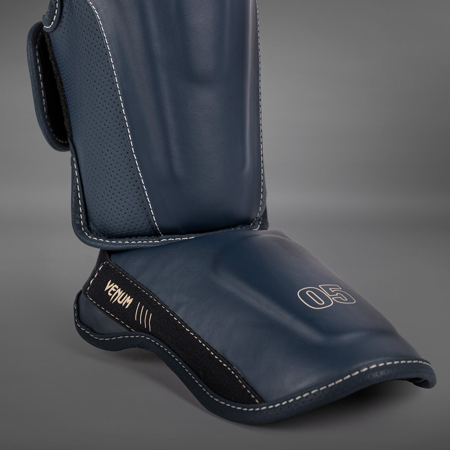 Venum Impact Evo Schienbeinschützer - Icy Blue
