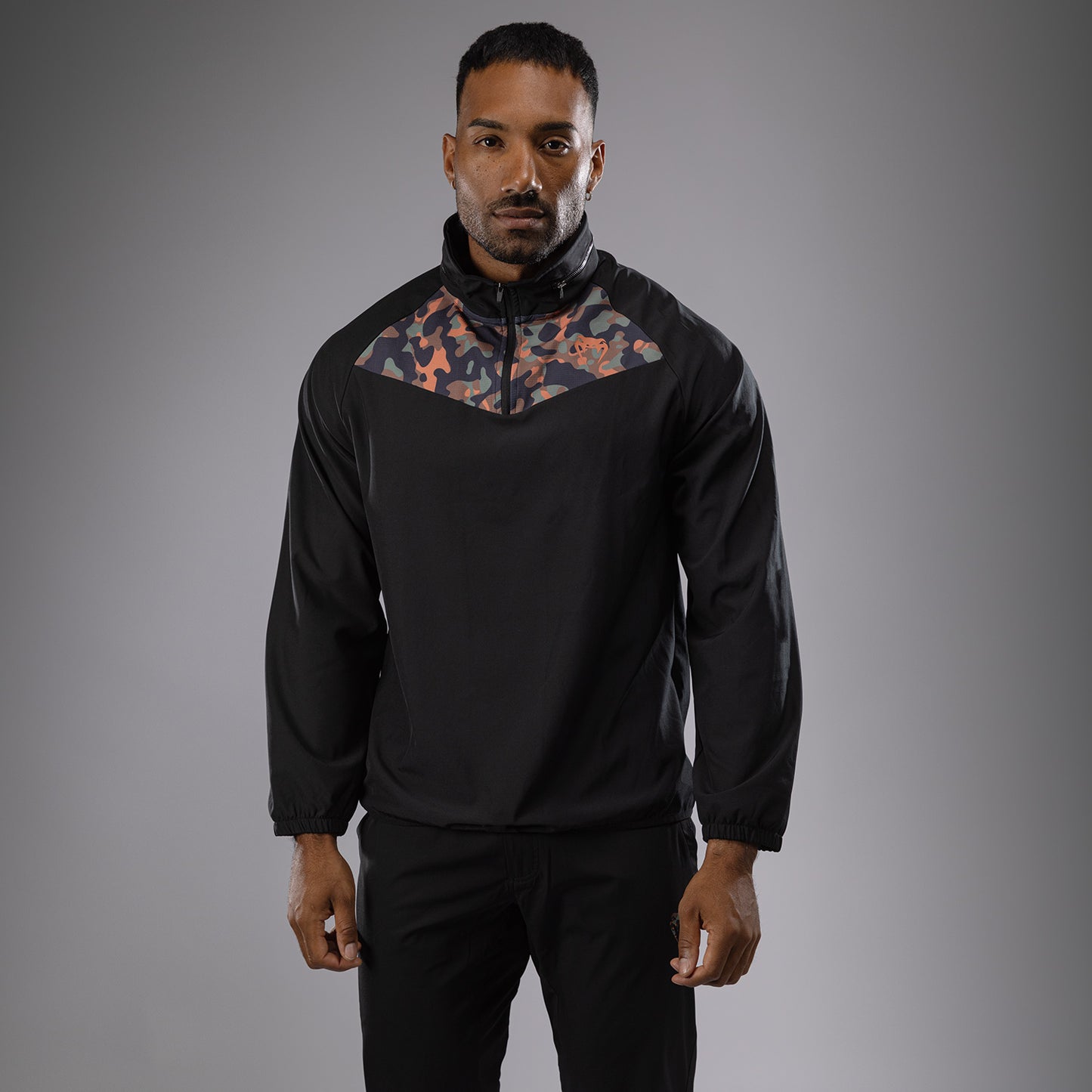 Venum Jungle Ops  Herren-Trainingsjacke - Schwarz/Canyon Camo