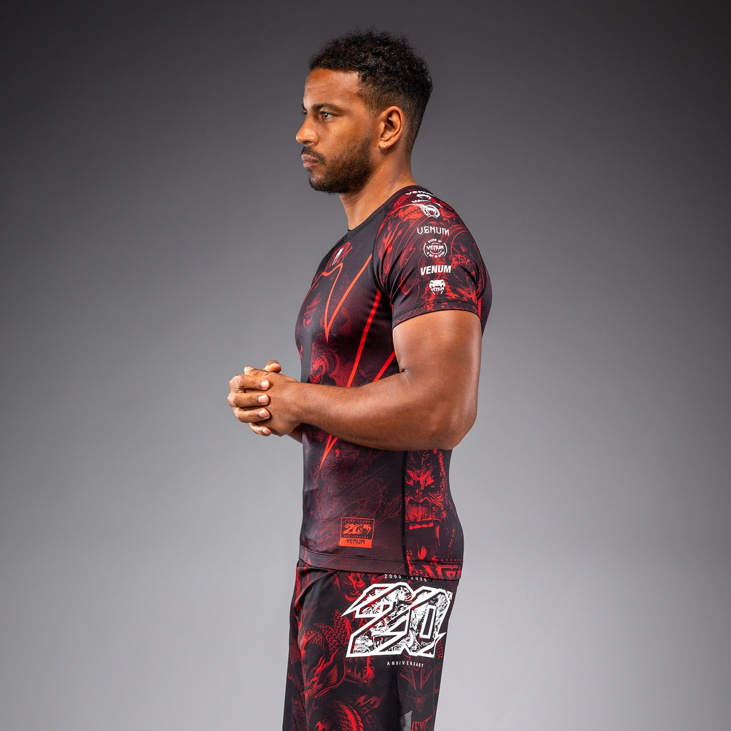 Venum 20th Anniversary Kurzarm Rashguard - Schwarz/Rot
