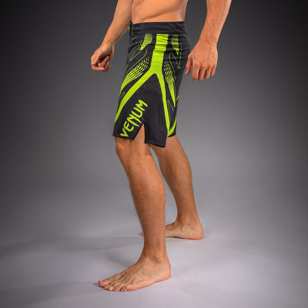 Venum Amazonia Reborn MMA-Shorts - Schwarz/Grün