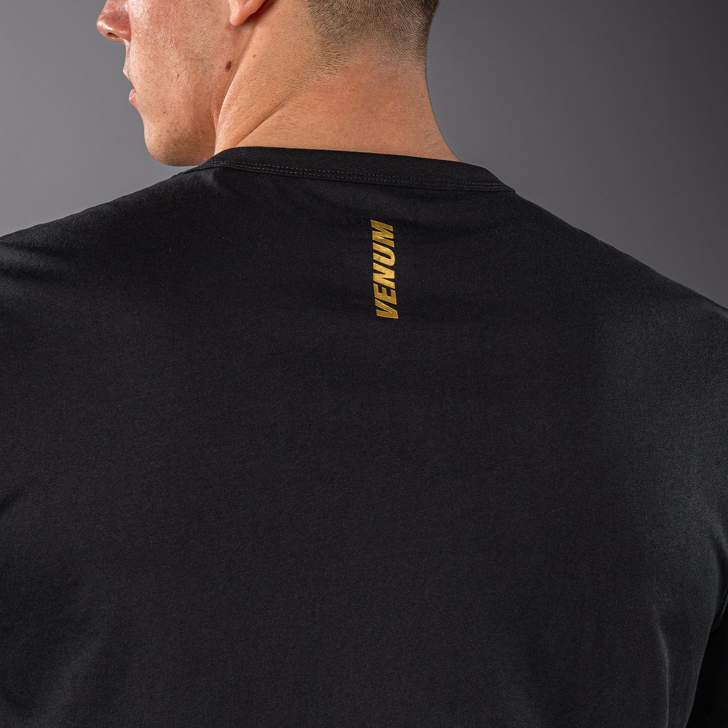 Venum Motorsports VT T-Shirt – Schwarz/Gold