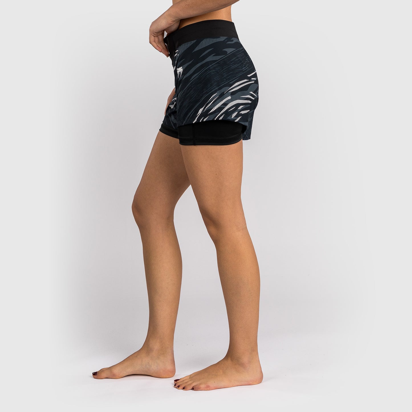 UFC Fusion by Venum Personalized Authentic Fight Night Damen Fight Short - Schwarz