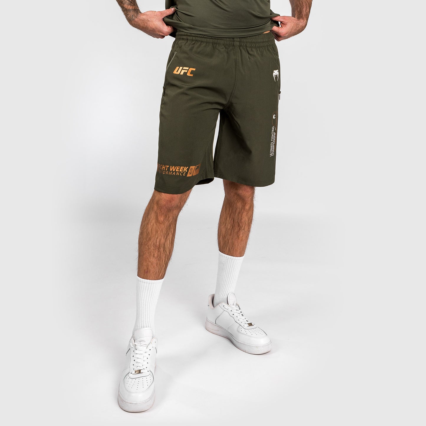 UFC Adrenaline by Venum Fight Week Herren Performance Shorts - Khaki/Bronze