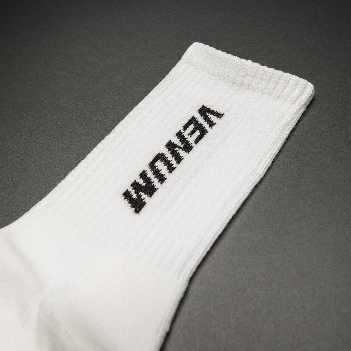 Venum Essential Crew Socken (Set mit 3 Paar) – Weiß/Schwarz