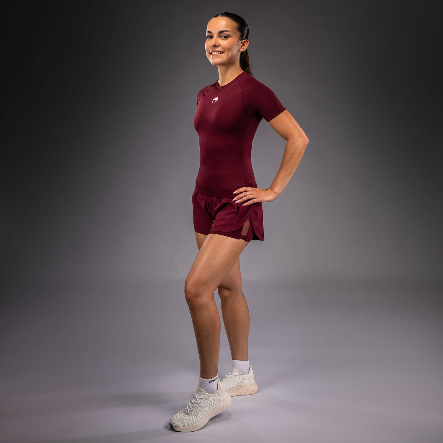 Venum Aero XT Kurzarm Rashguard - Pflaume