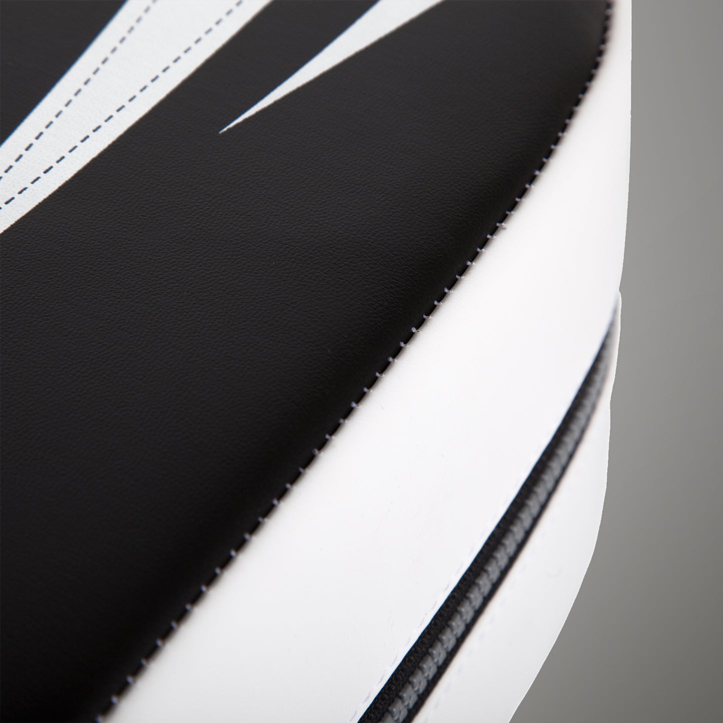 Venum Absolute Schlagpolster - Skintex Leder - Schwarz/Icefarben