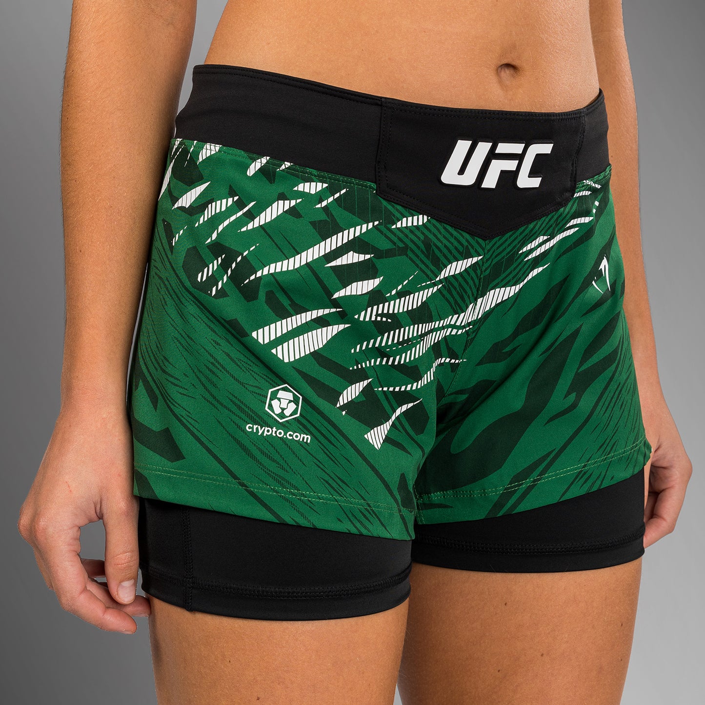 UFC Fusion by Venum Authentic Fight Night Damen Fight Short - Grün