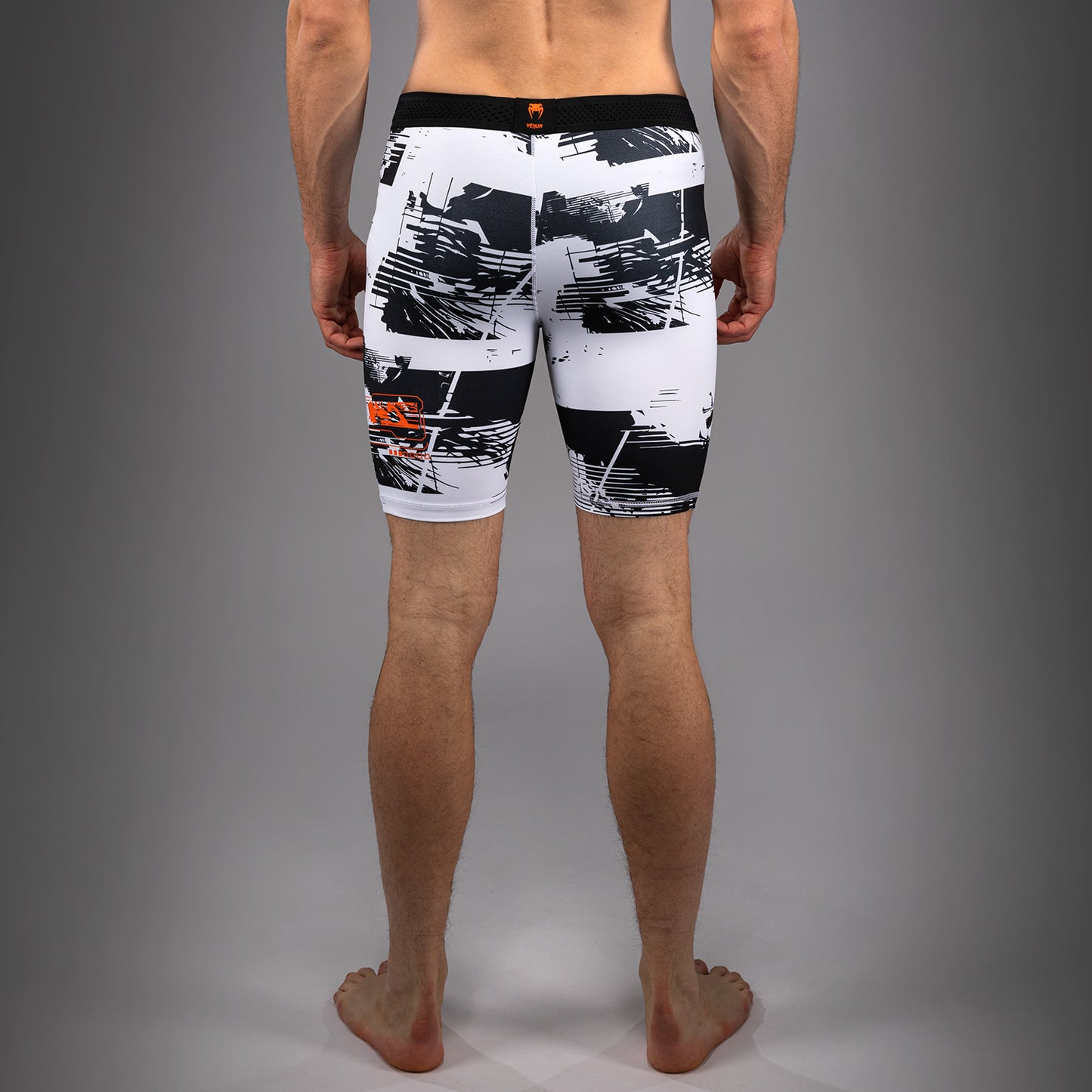 UFC Zenith by Venum Authentic Fight Week Performance Vale Tudo Short Herren - Weiß