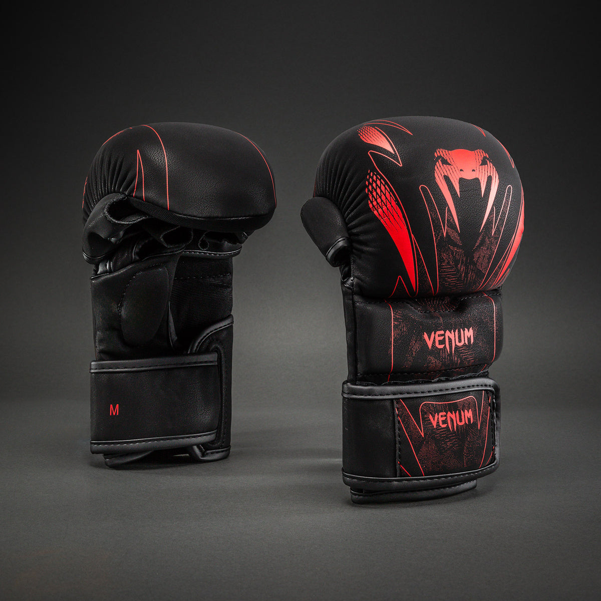 Venum Amazonia Reborn MMA-Sparringshandschuhe - Schwarz/Rot
