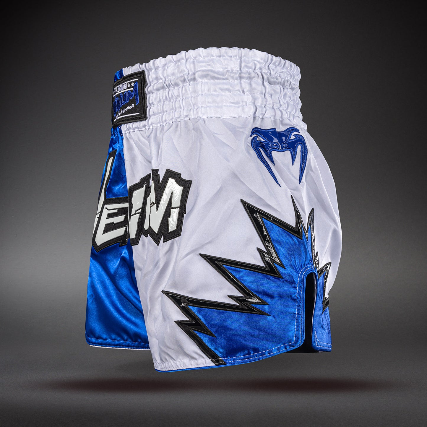Venum Inferno 2.0 Muay Thai Shorts - Weiß/Blau