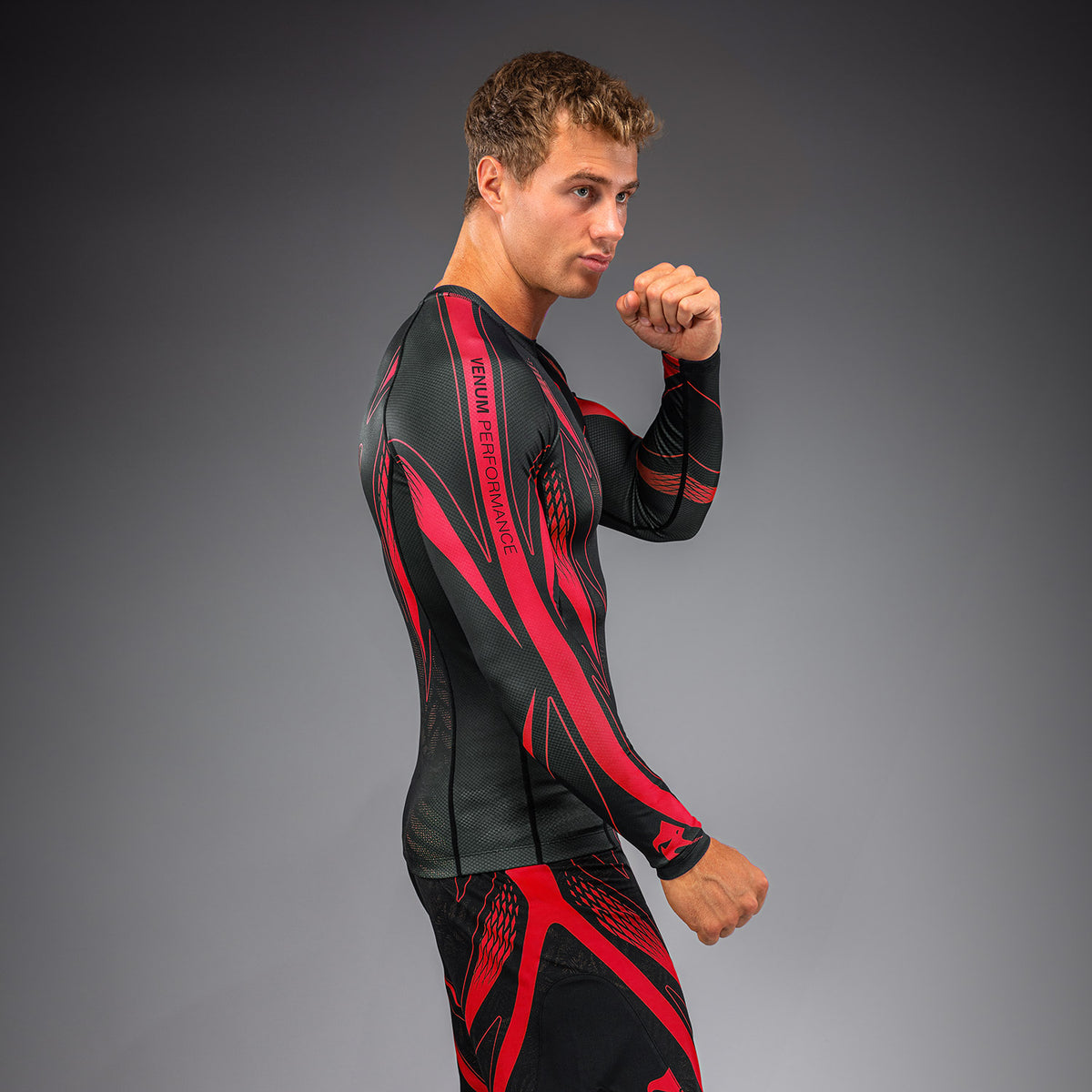 Venum Amazonia Reborn Langarm-Rashguard - Schwarz/Rot