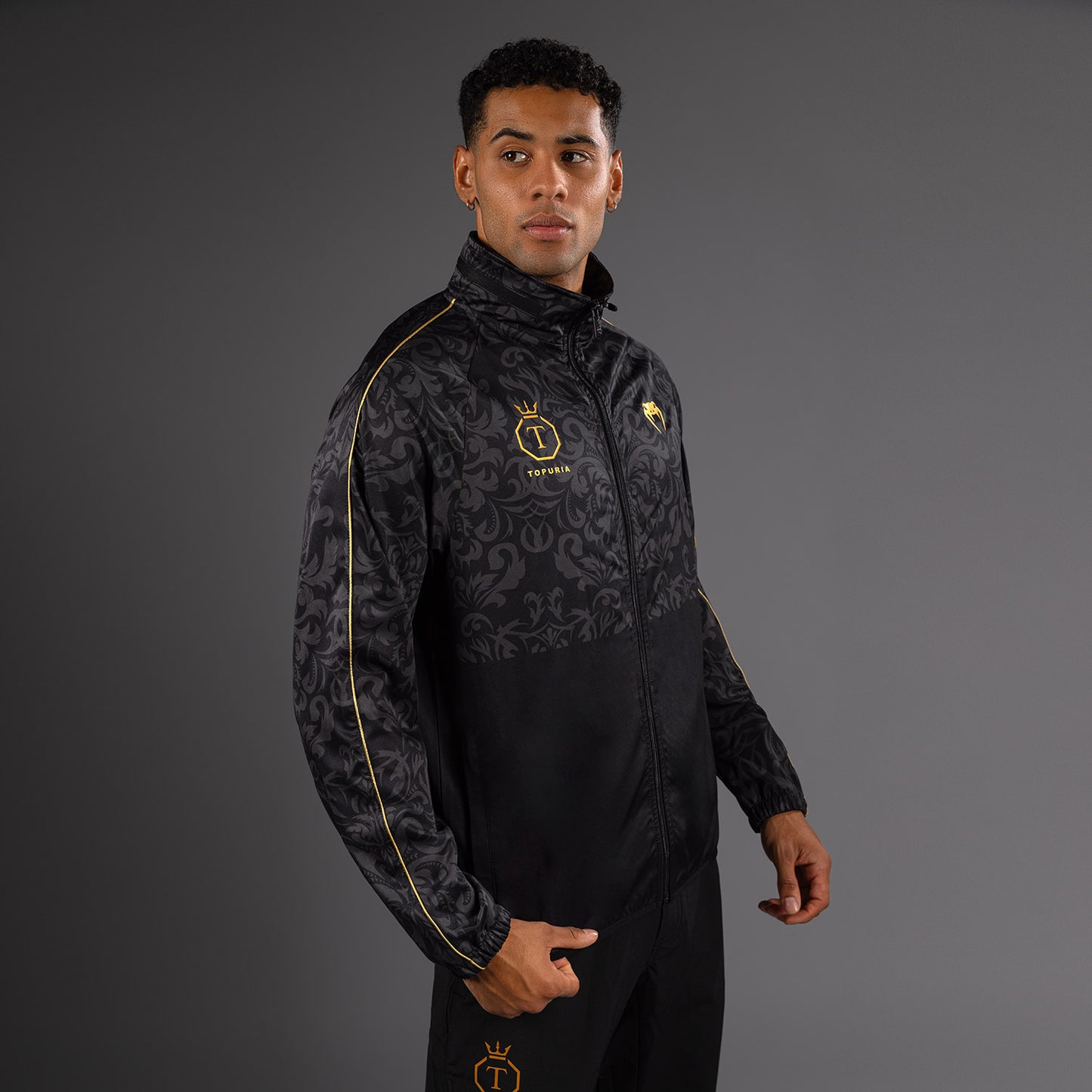 Venum x Topuria Unmatched Edition Track Jacket - Schwarz/Gold