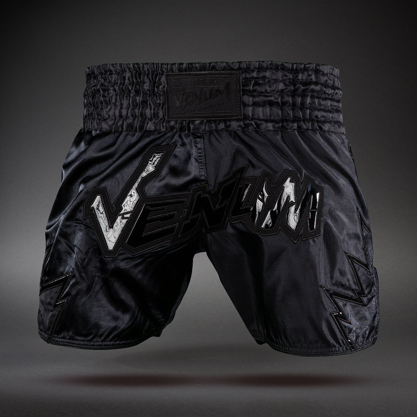 Venum Inferno 2.0 Muay Thai Shorts - Schwarz/Grau