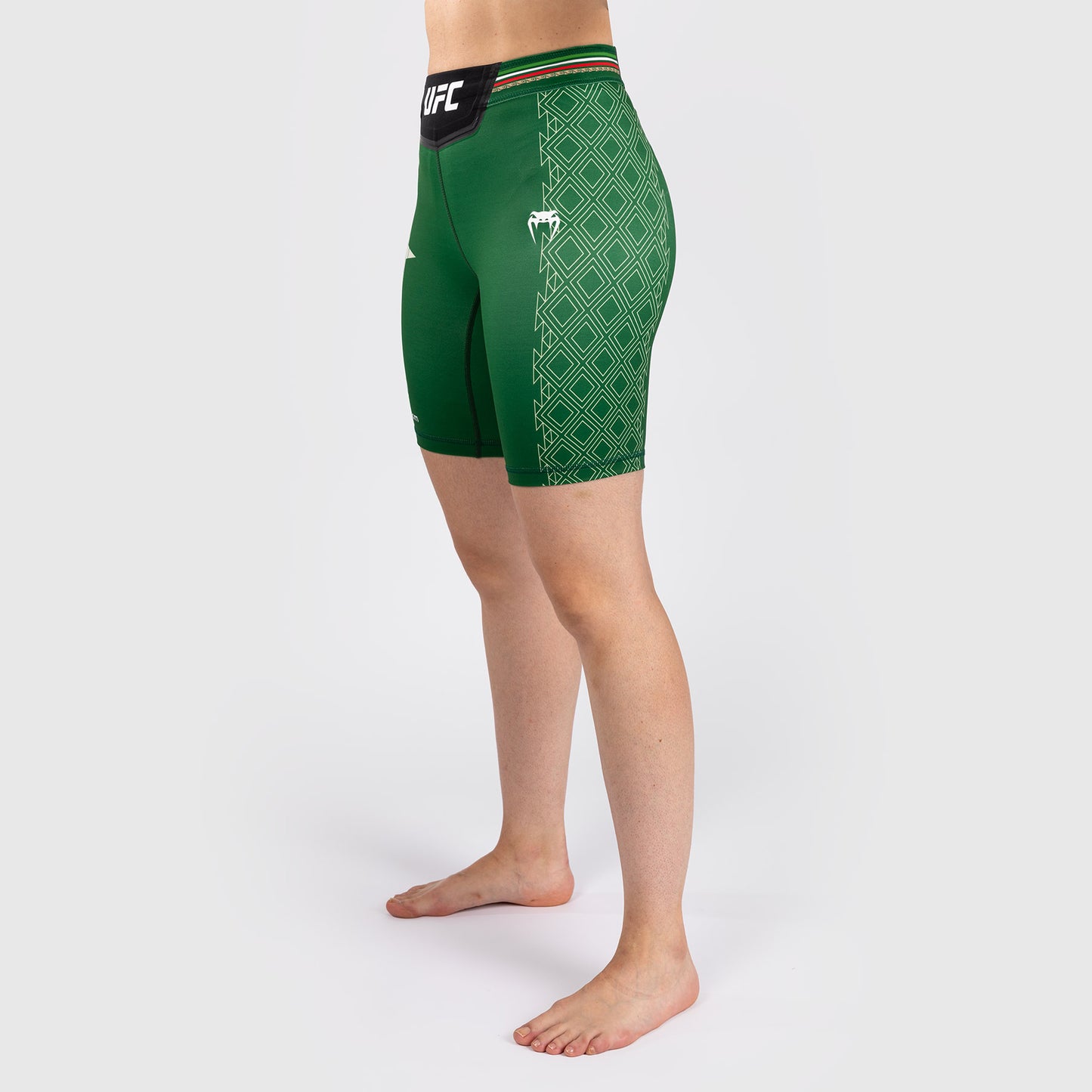Noche UFC by Venum  Authentic Fight Night Frauen Vale Tudo Shorts - Lange Passform - Grün