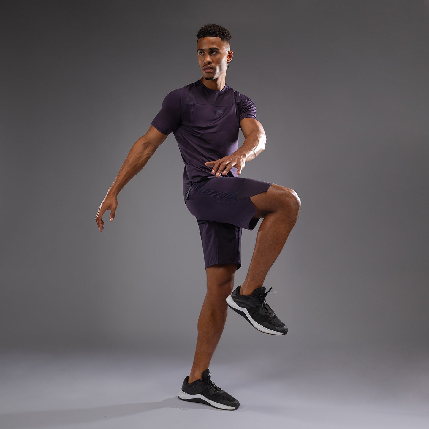 Venum G-Fit Air Herren Dry-Tech T-Shirt - Dunkelviolett