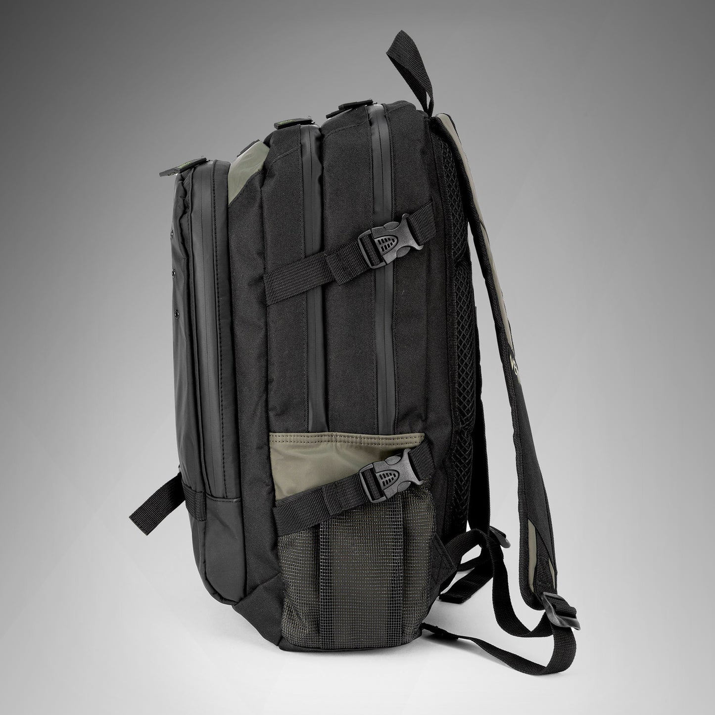 Venum Challenger Pro Evo Rucksack (20-25L) – Khaki/Schwarz