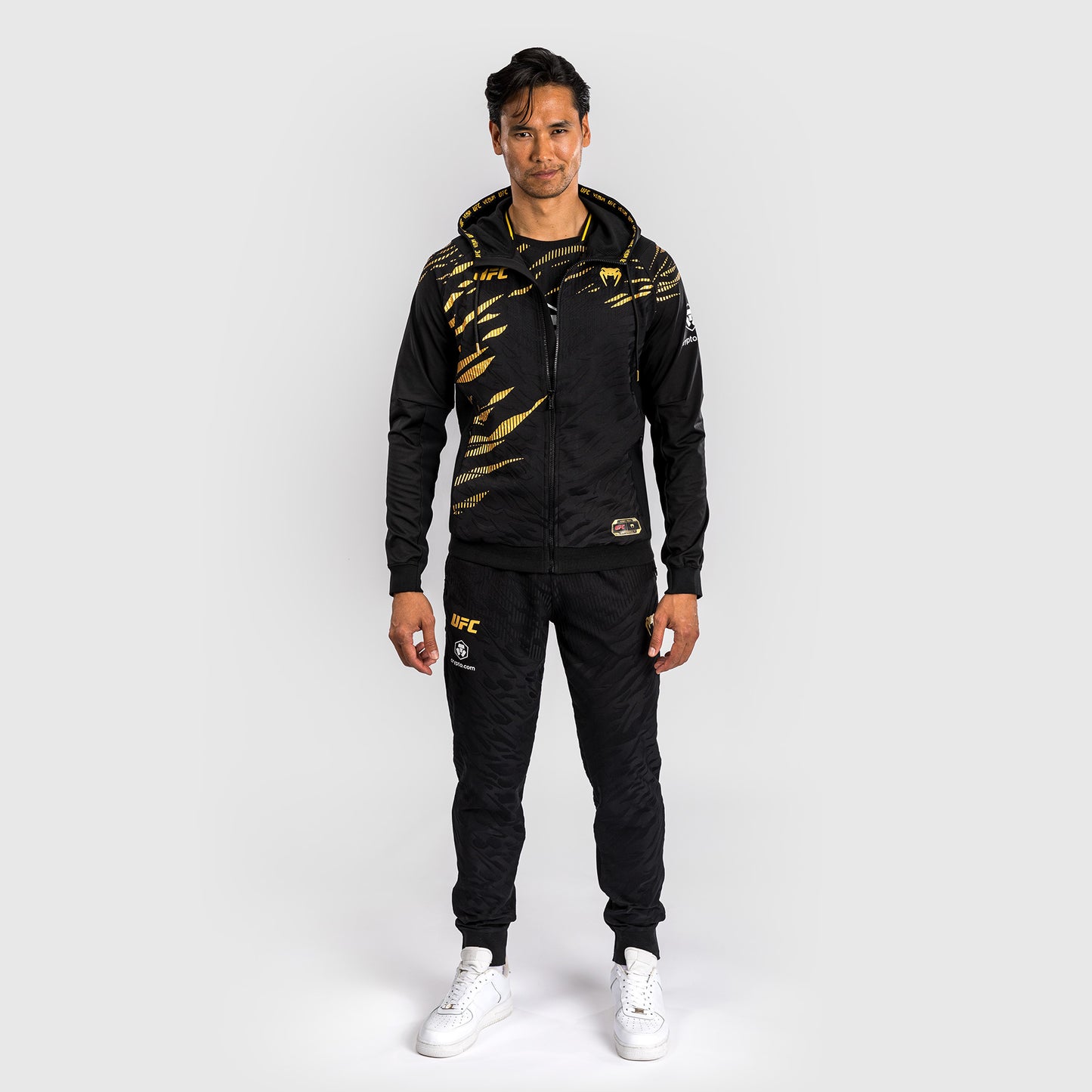 UFC Fusion by Venum Authentic Fight Night Herren Walkout Hoodie - Champion
