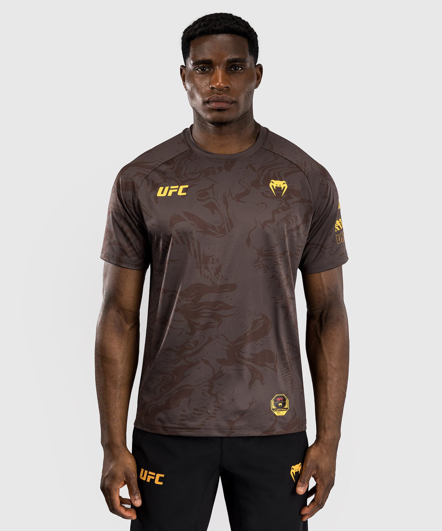 UFC Fusion by Venum Fight Week Herren Dry-Tech T-Shirt - Erdiges Braun
