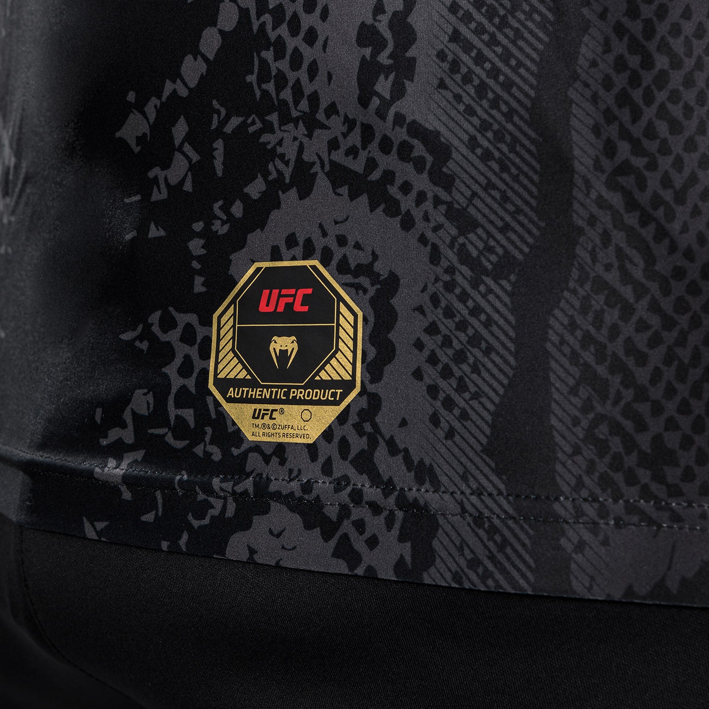 UFC Adrenaline von Venum personalisierte authentic Fight Night Männer Walkout Jersey - Champion