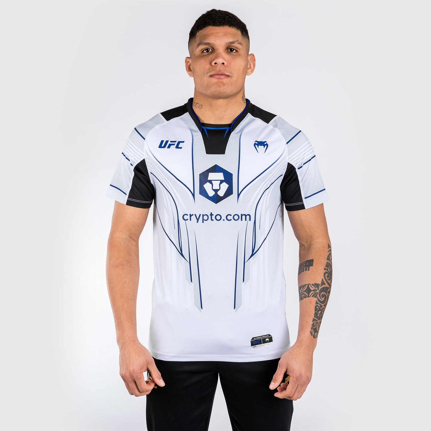 UFC Venum personalisierte authentische Fight Night 2.0 Kit von Venum Herren Walkout Jersey - Midnight Edition - Ice