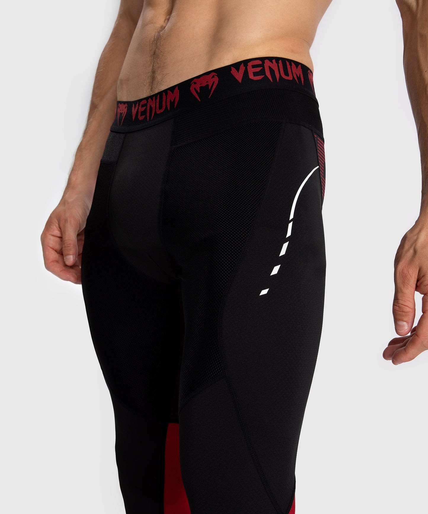 Venum Adrenaline Herren Gamaschen - Red