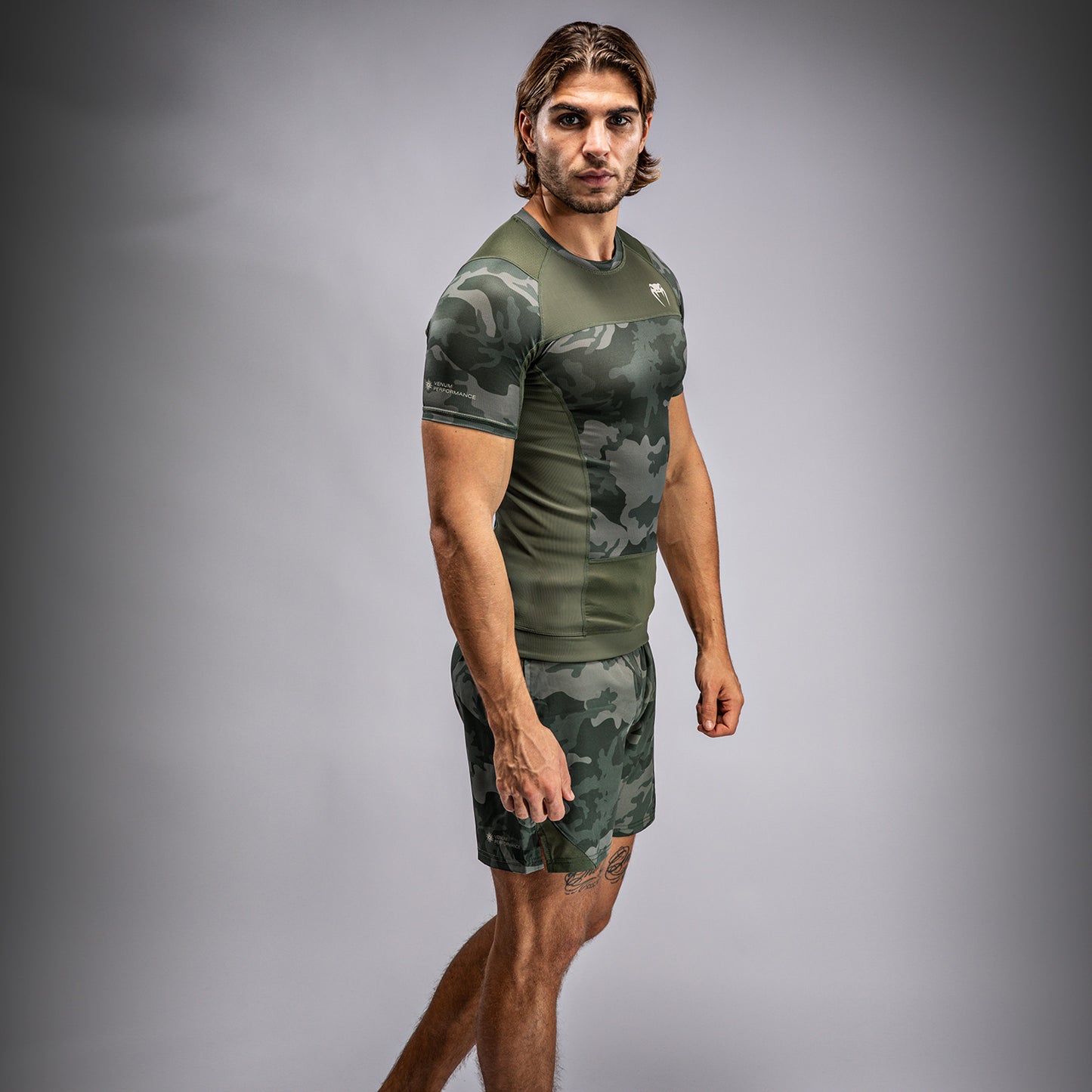 Venum G-Fit Air Herren Kurzarm Rashguard - Armee-Tarnmuster